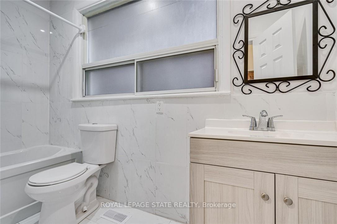 Photo 27 of 94 Wentworth Street N, Hamilton, Gibson — HOMEH