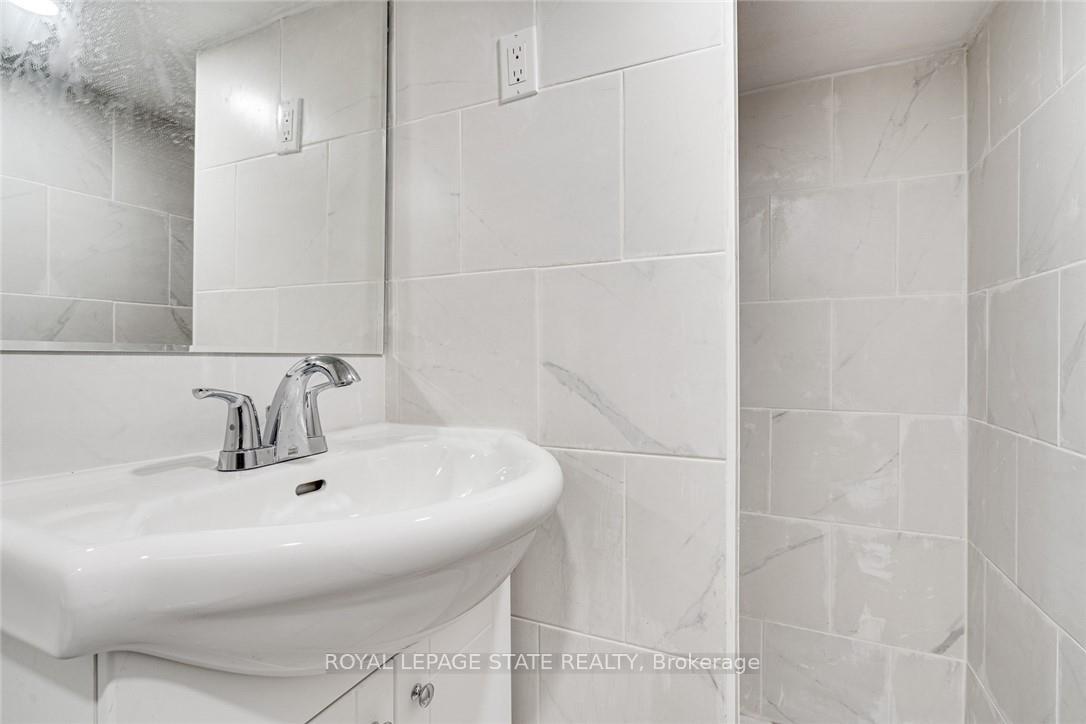Photo 20 of 94 Wentworth Street N, Hamilton, Gibson — HOMEH