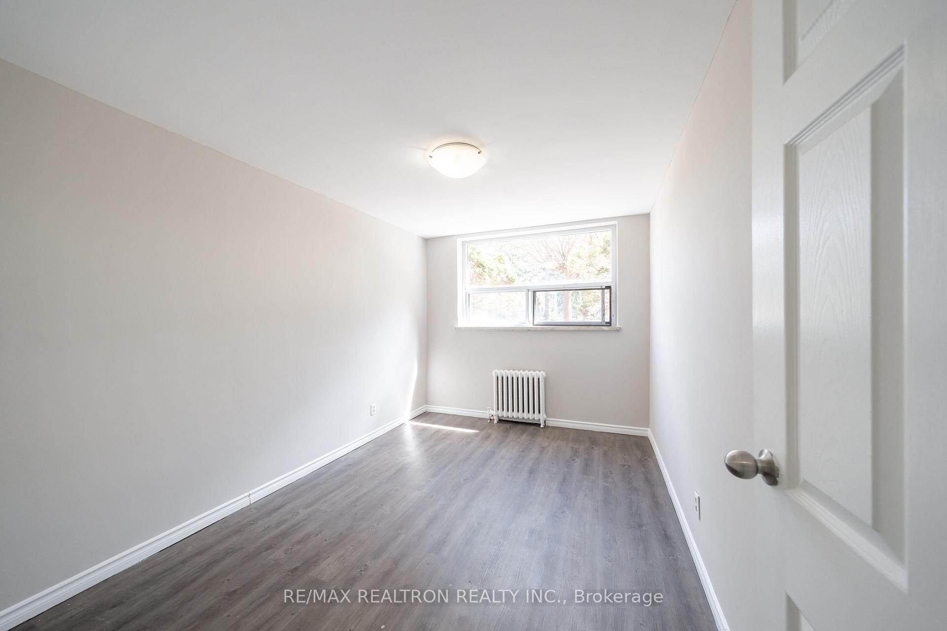 Photo 3 of Unit 33, 2043 Prospects Street E, Perth East, South Easthope — HOMEH