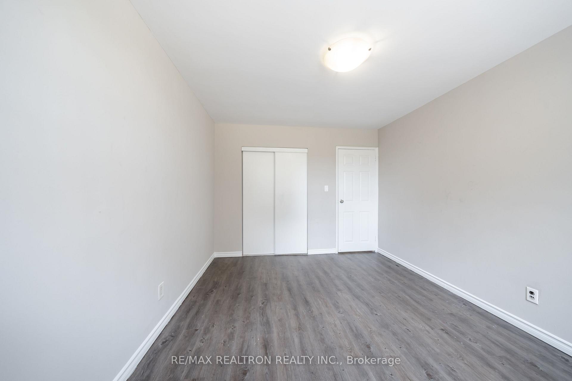 Photo 7 of Unit 33, 2043 Prospects Street E, Perth East, South Easthope — HOMEH
