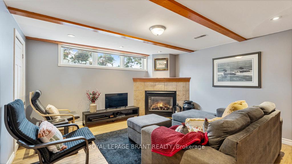 Photo 20 of 209 San Francisco Avenue, Hamilton, Mountview — HOMEH
