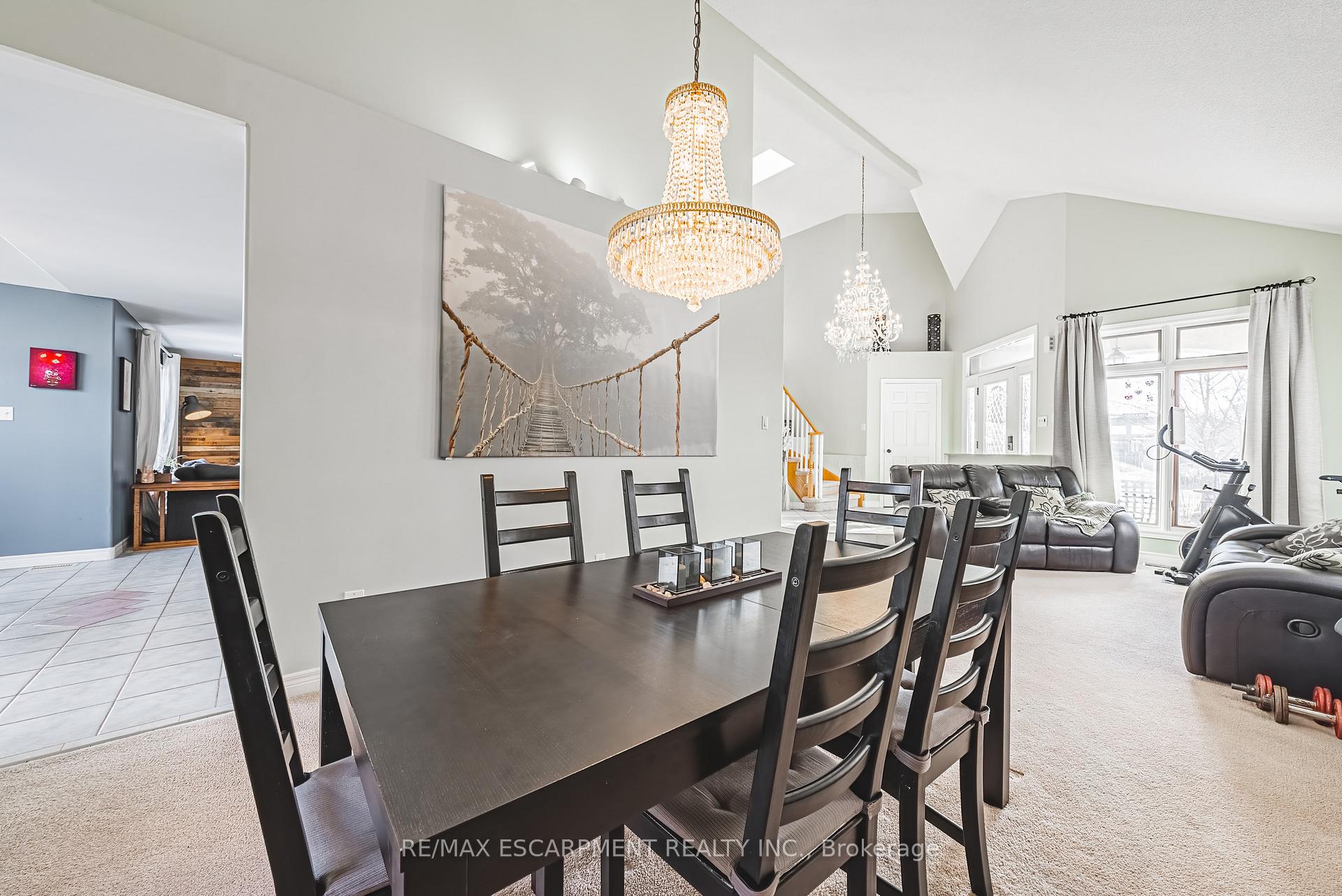 Photo 16 of 48 Riviera Ridge, Hamilton, Winona Park — HOMEH