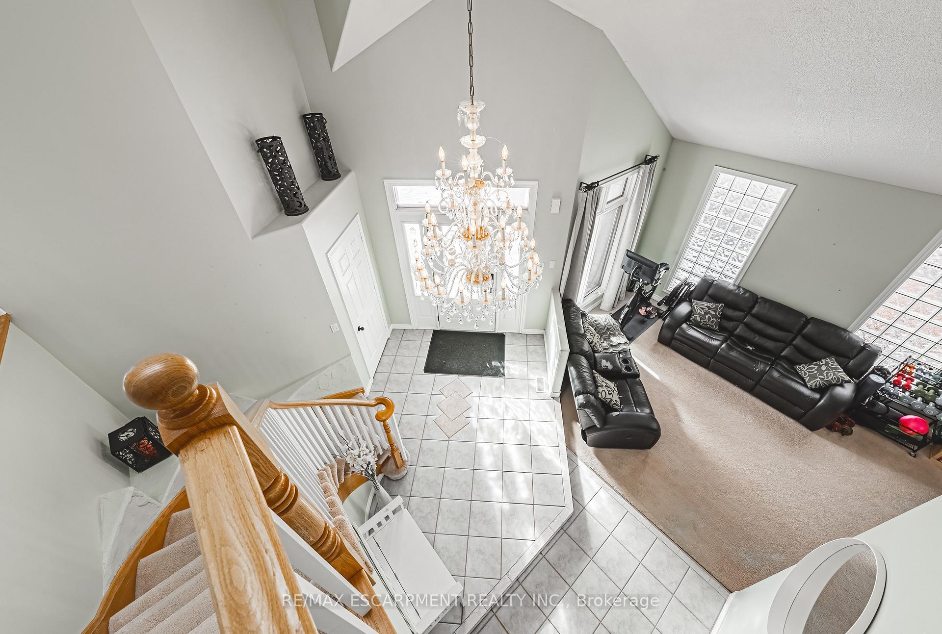Photo 22 of 48 Riviera Ridge, Hamilton, Winona Park — HOMEH