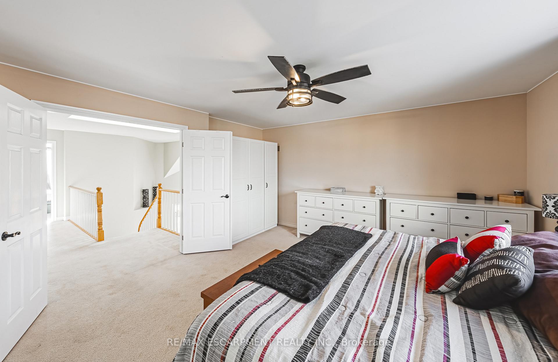 Photo 26 of 48 Riviera Ridge, Hamilton, Winona Park — HOMEH