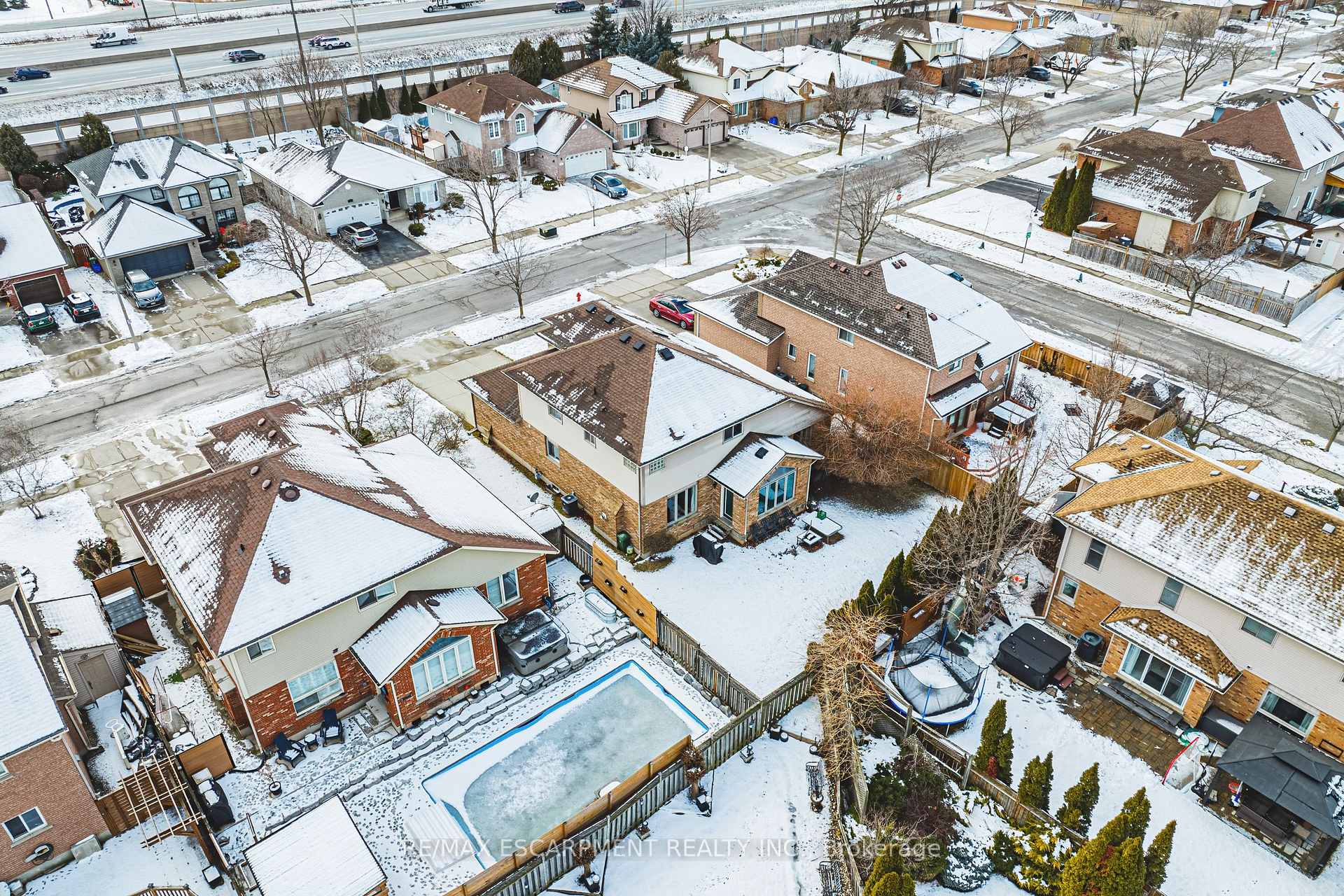 Photo 44 of 48 Riviera Ridge, Hamilton, Winona Park — HOMEH