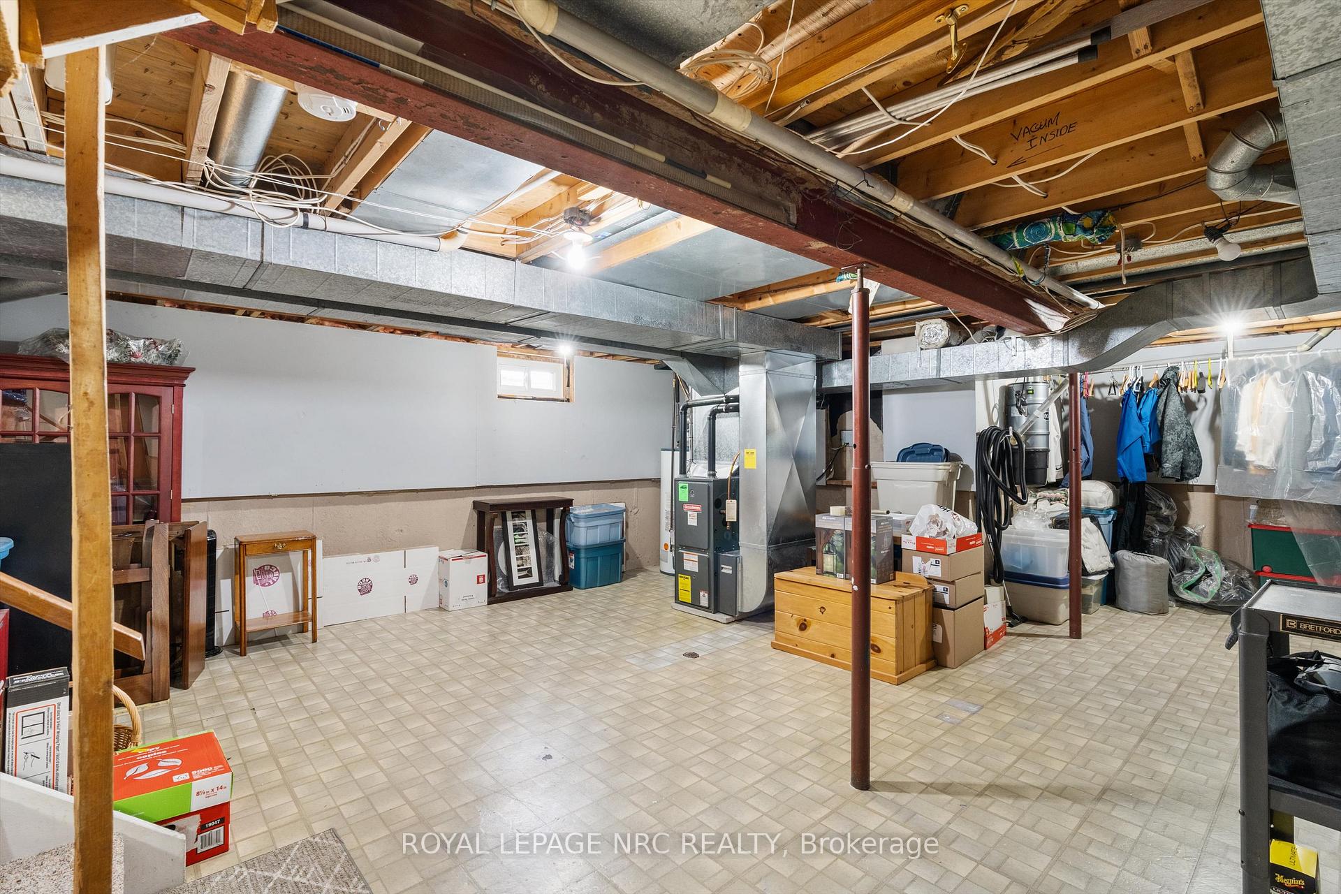 Photo 29 of 39 Cole Farm Boulevard, St. Catharines, Port Dalhousie — HOMEH