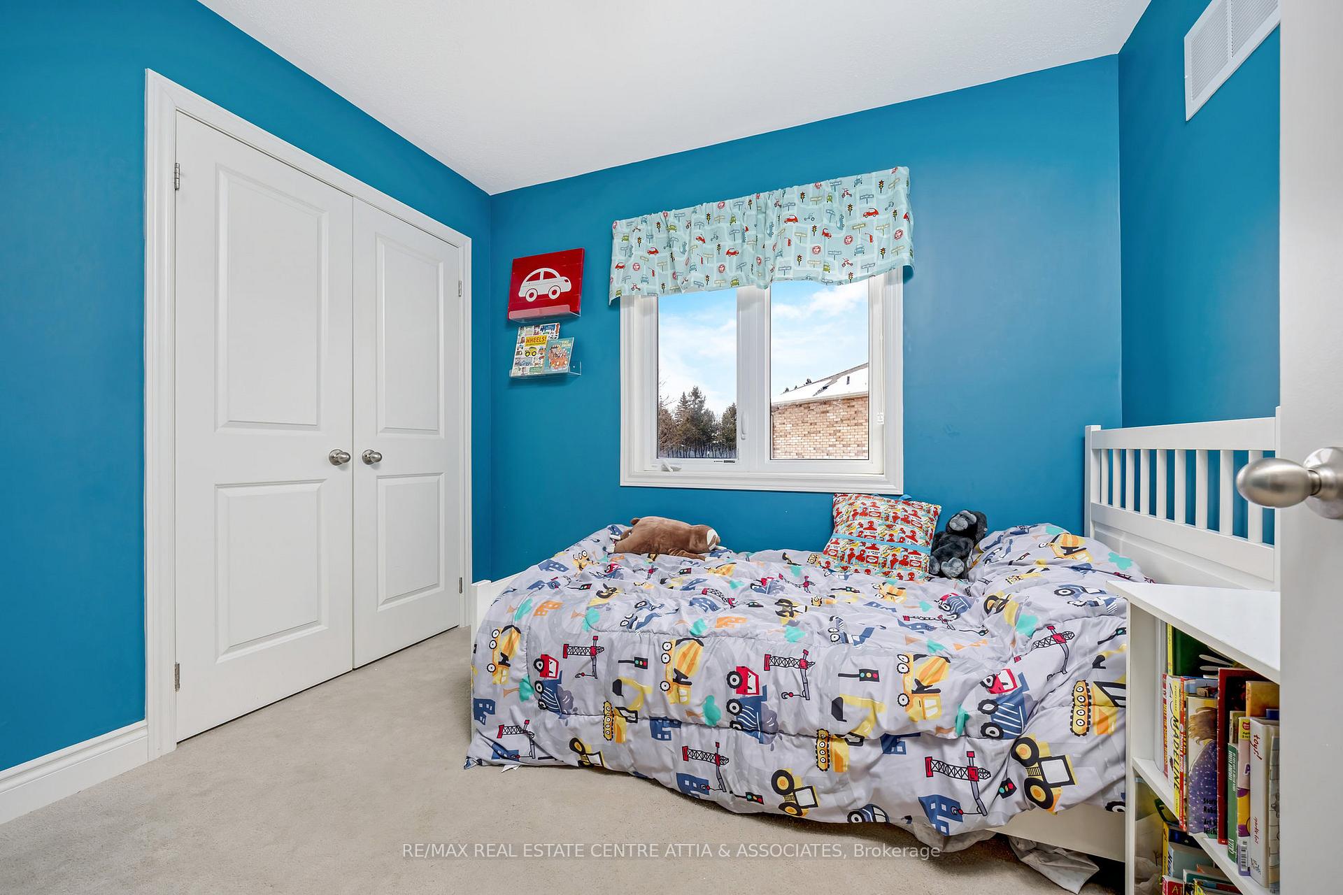 Photo 51 of 104 Narbonne Crescent, Hamilton, Stoney Creek Mountain — HOMEH