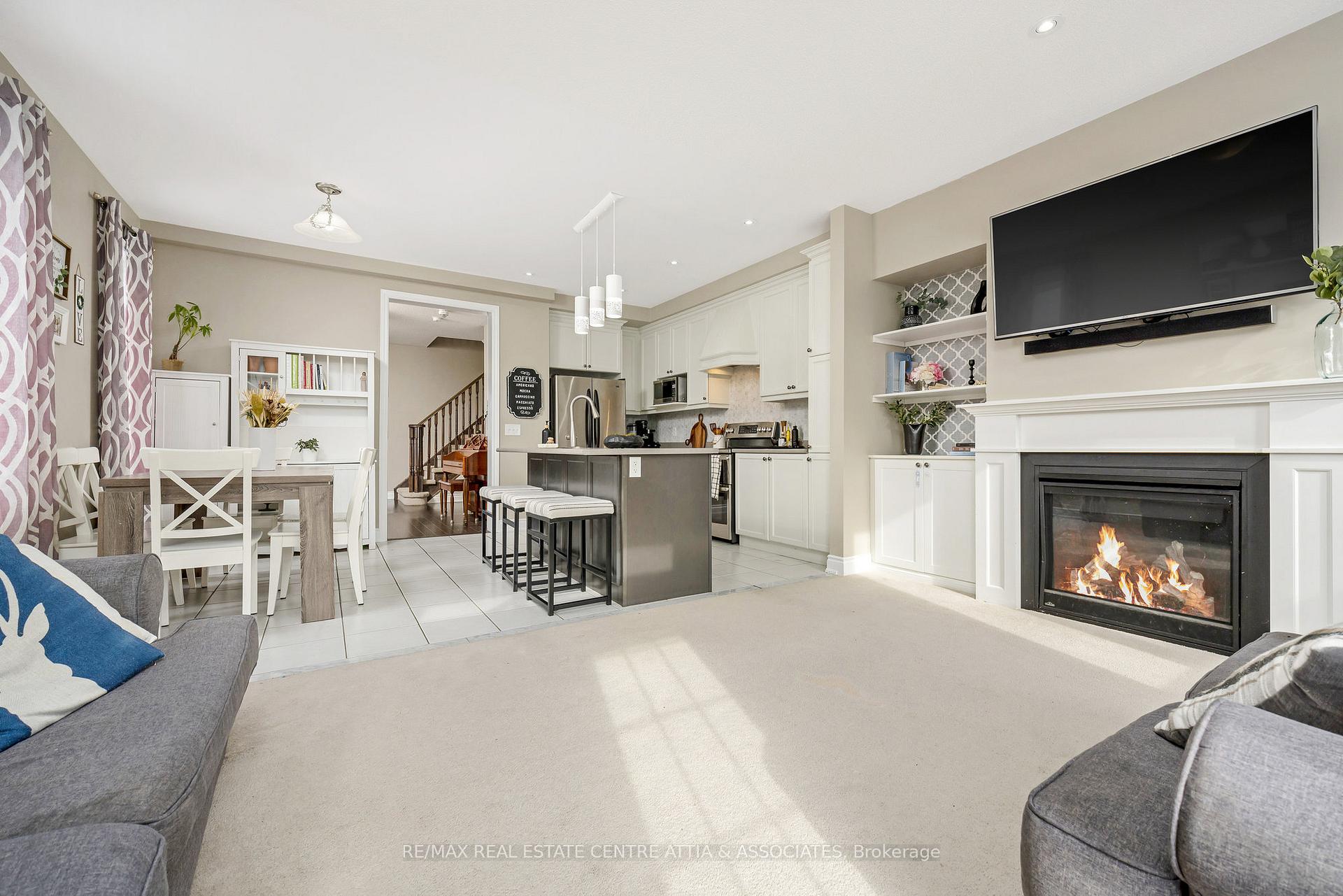 Photo 37 of 104 Narbonne Crescent, Hamilton, Stoney Creek Mountain — HOMEH