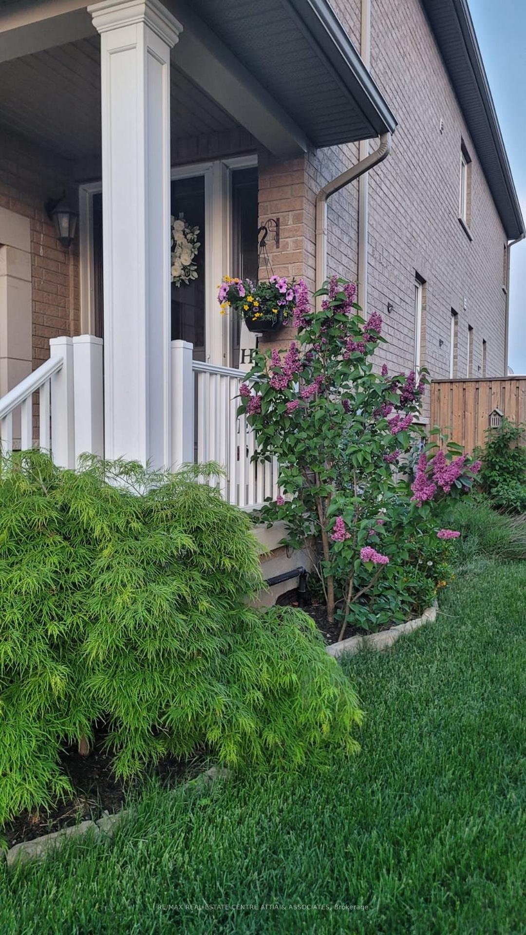 Photo 88 of 104 Narbonne Crescent, Hamilton, Stoney Creek Mountain — HOMEH