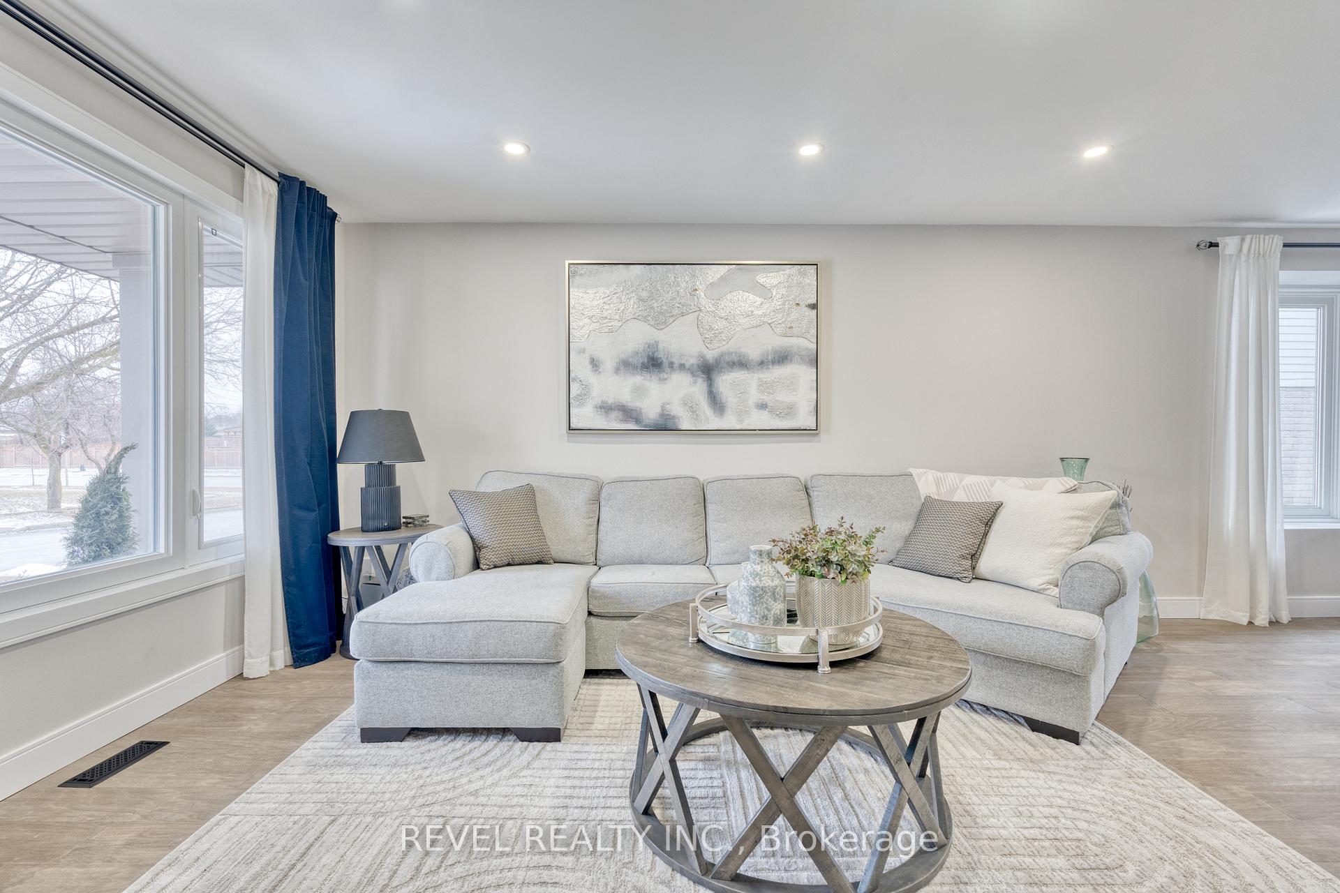 Photo 7 of 5 Ventura Drive, Hamilton, Stoney Creek Mountain — HOMEH