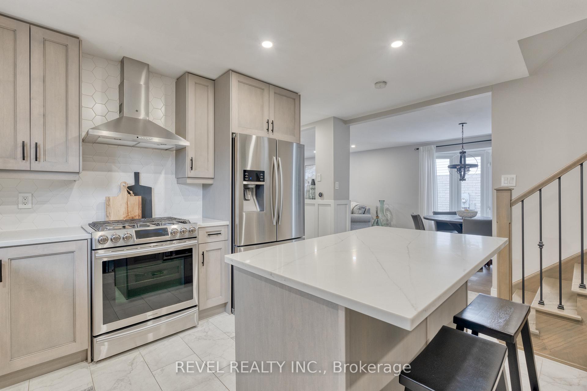 Photo 17 of 5 Ventura Drive, Hamilton, Stoney Creek Mountain — HOMEH