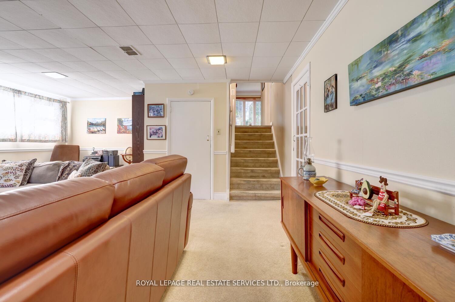 Photo 20 of 167 West 18th Street, Hamilton, Buchanan — HOMEH