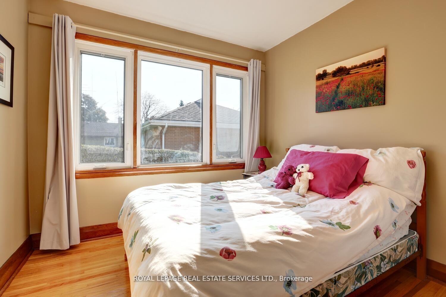 Photo 35 of 167 West 18th Street, Hamilton, Buchanan — HOMEH