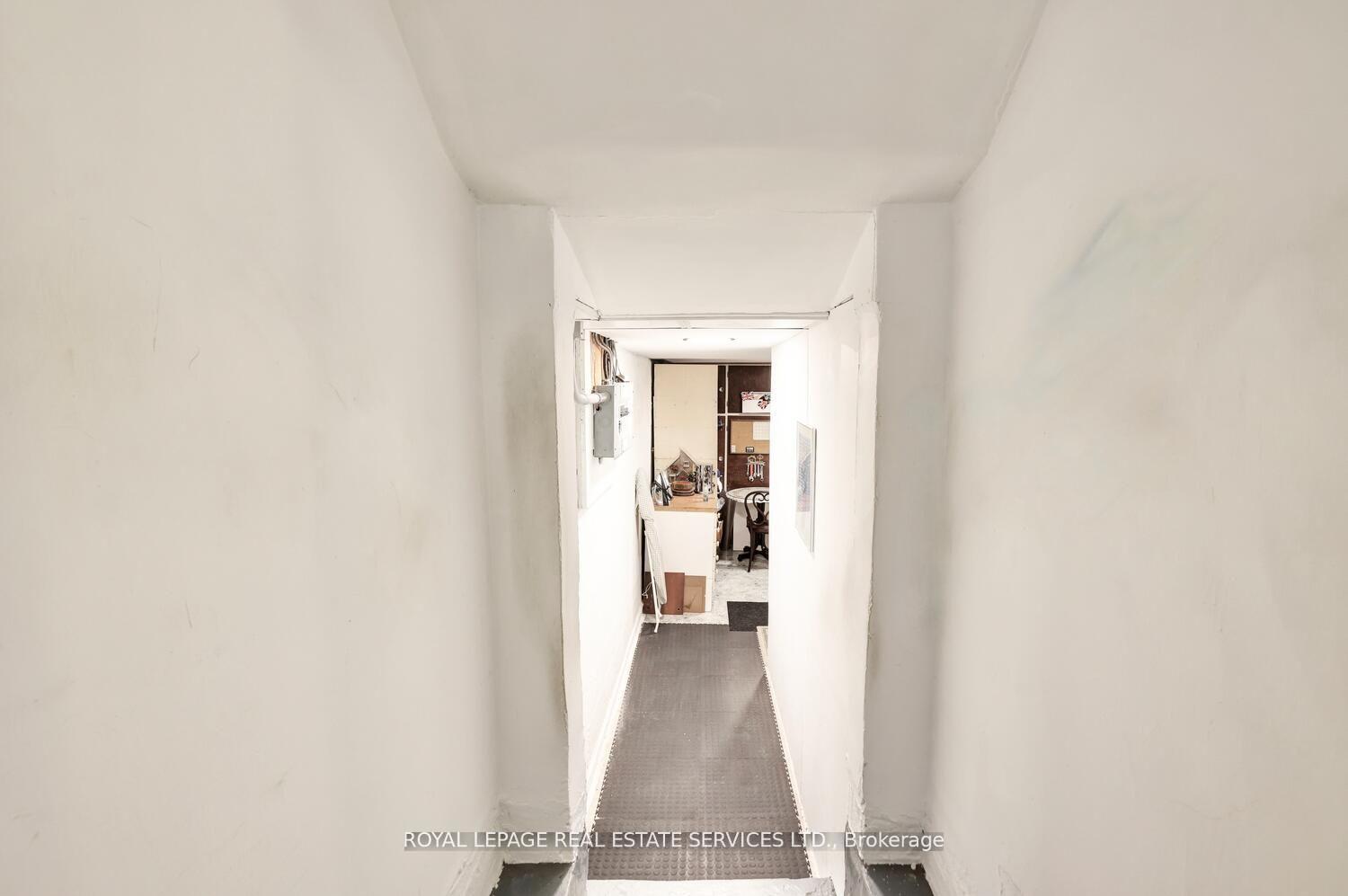 Photo 67 of 167 West 18th Street, Hamilton, Buchanan — HOMEH