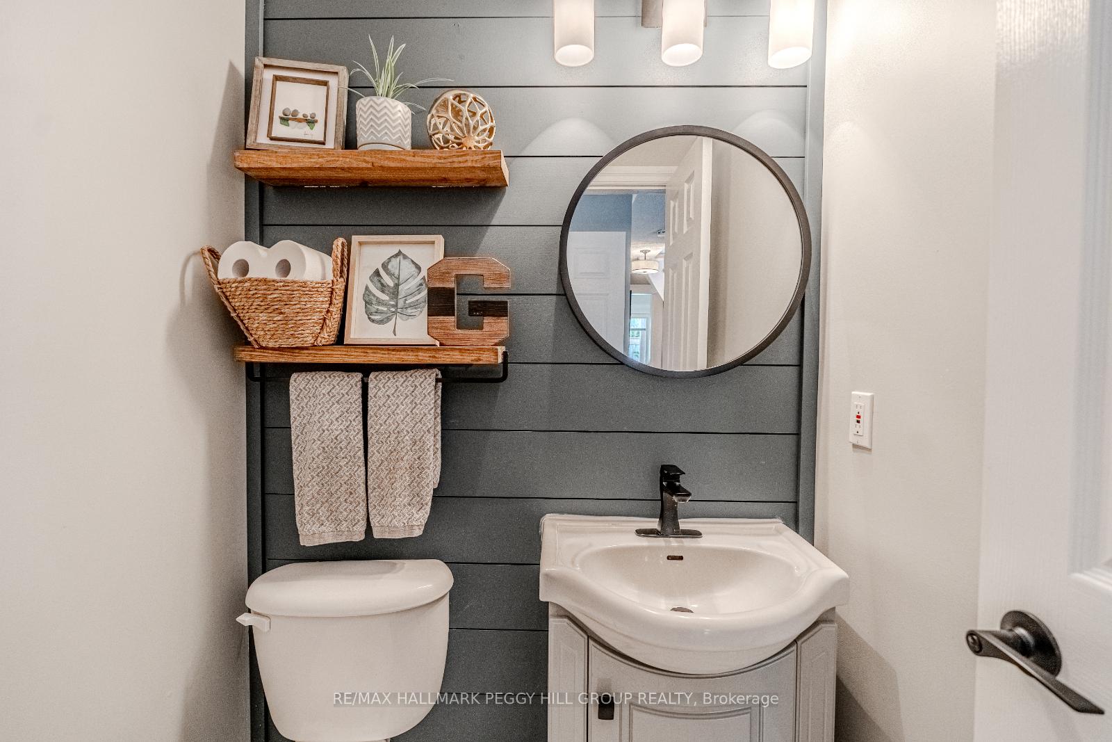 Photo 8 of 70 Girdwood Drive, Barrie, Holly — HOMEH