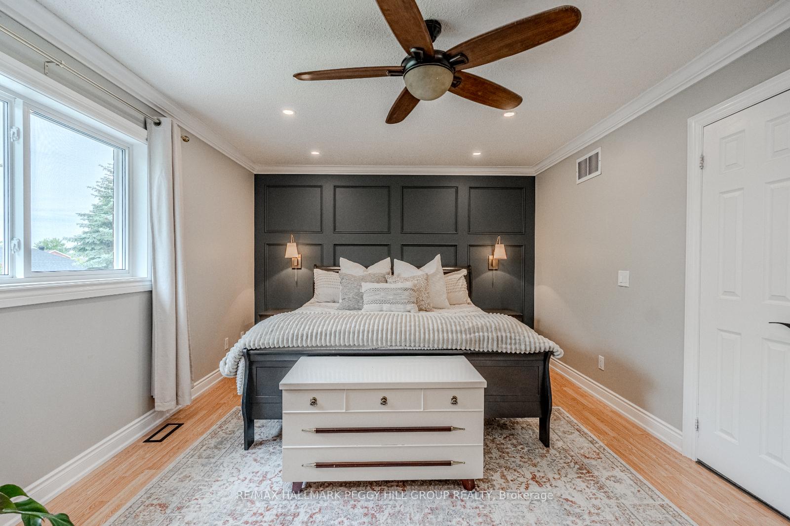 Photo 9 of 70 Girdwood Drive, Barrie, Holly — HOMEH