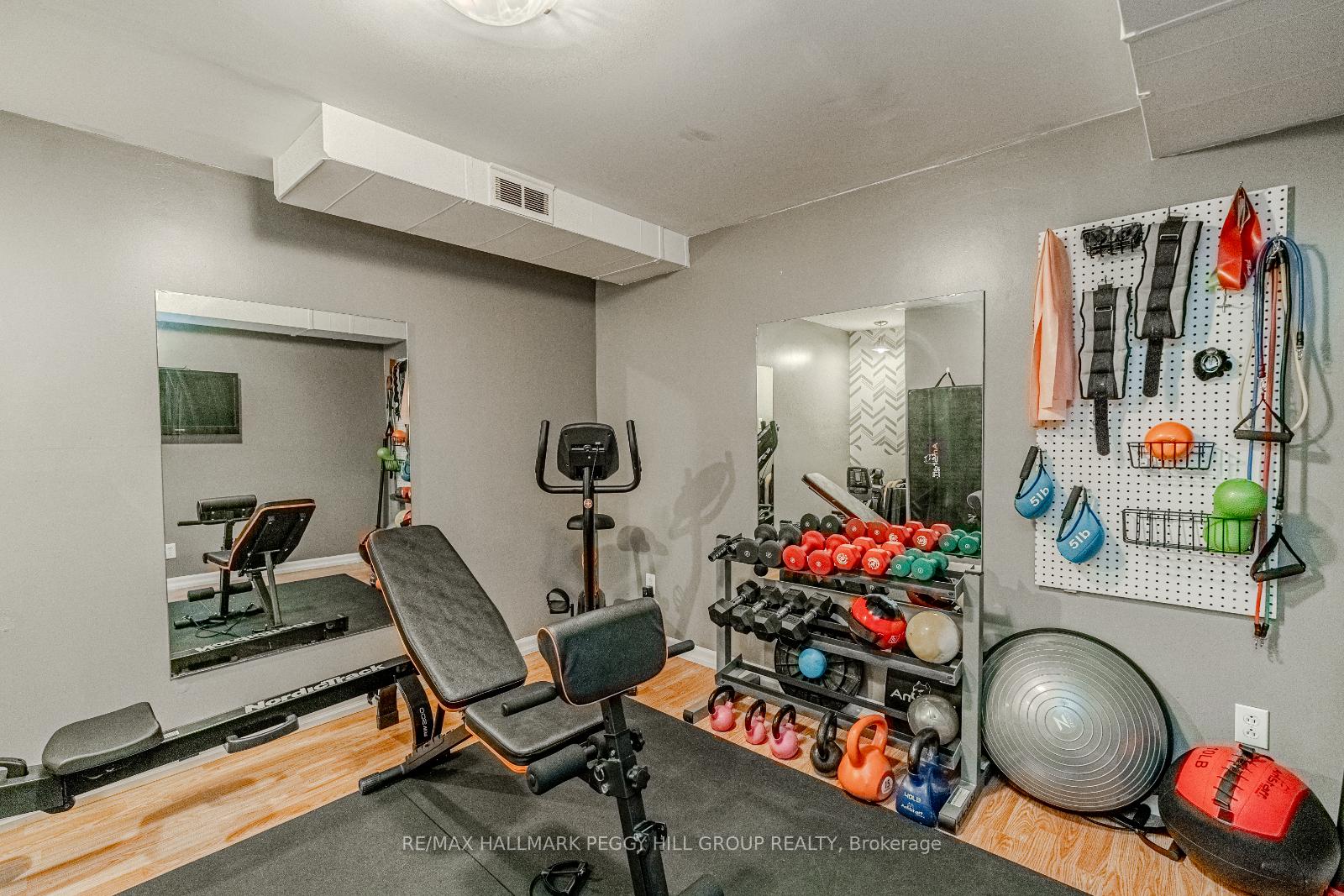 Photo 17 of 70 Girdwood Drive, Barrie, Holly — HOMEH