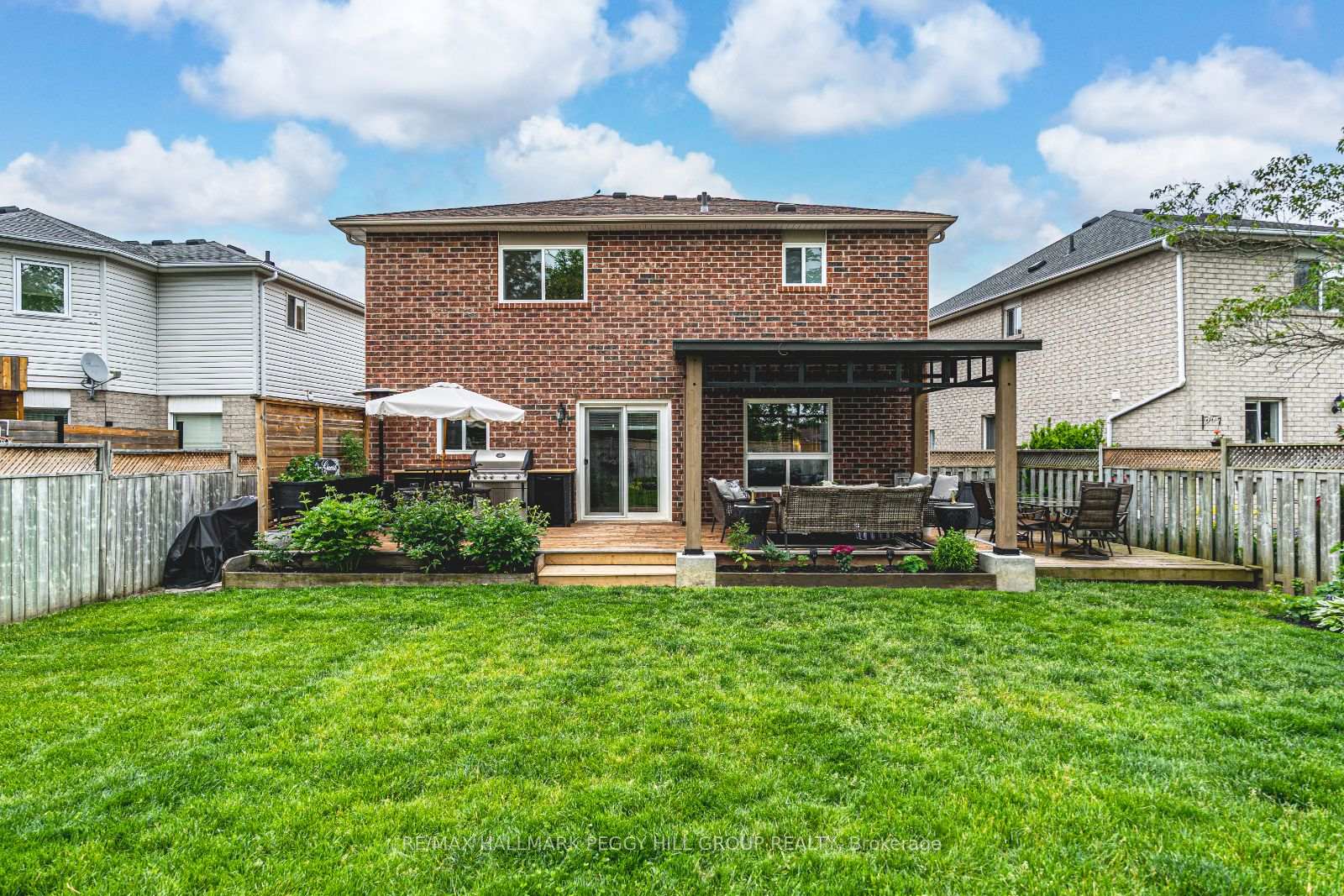 Photo 20 of 70 Girdwood Drive, Barrie, Holly — HOMEH
