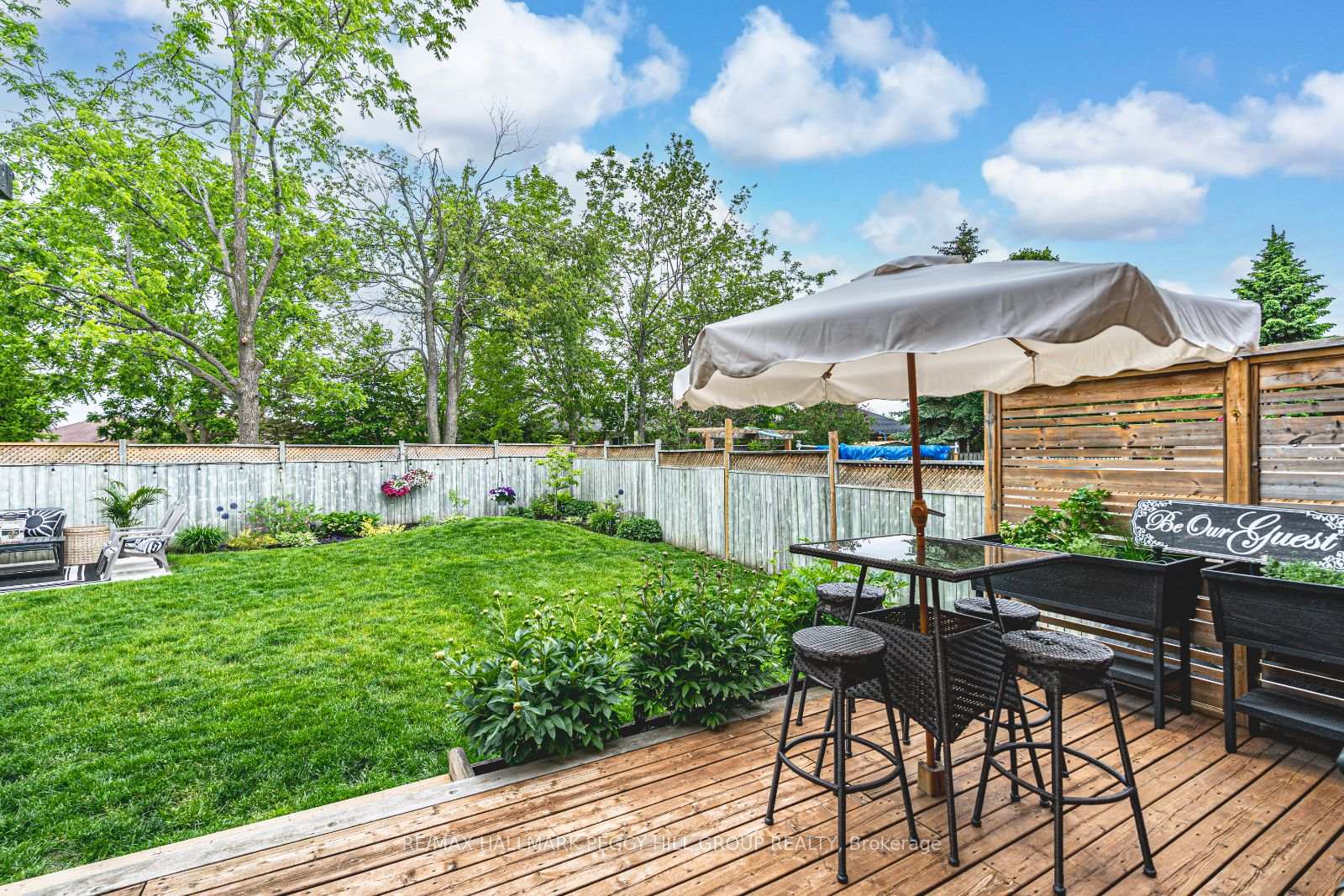 Photo 23 of 70 Girdwood Drive, Barrie, Holly — HOMEH
