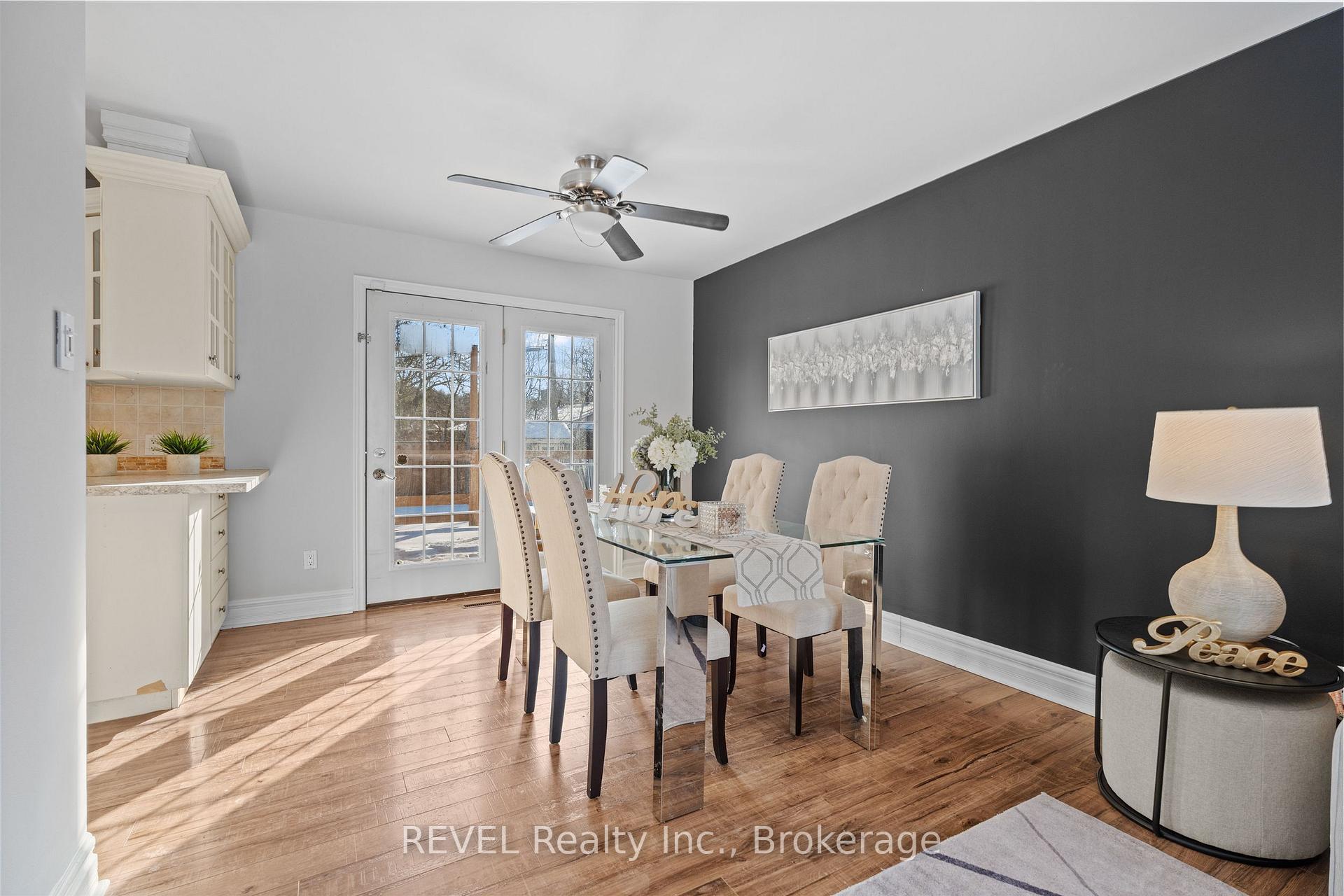 Photo 8 of 4 Lochinvar Drive, St. Catharines, Glendale/Glenridge — HOMEH