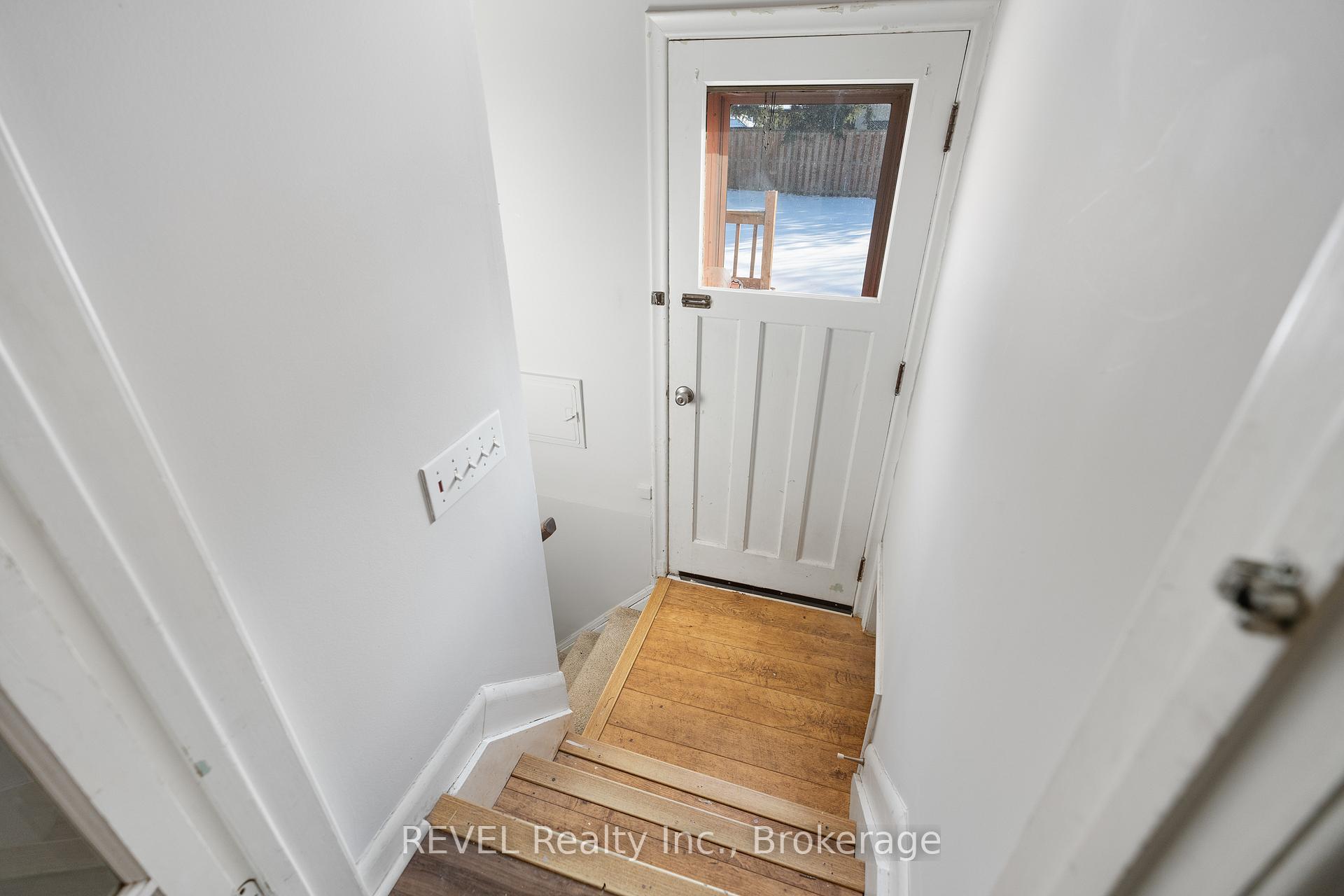 Photo 20 of 4 Lochinvar Drive, St. Catharines, Glendale/Glenridge — HOMEH
