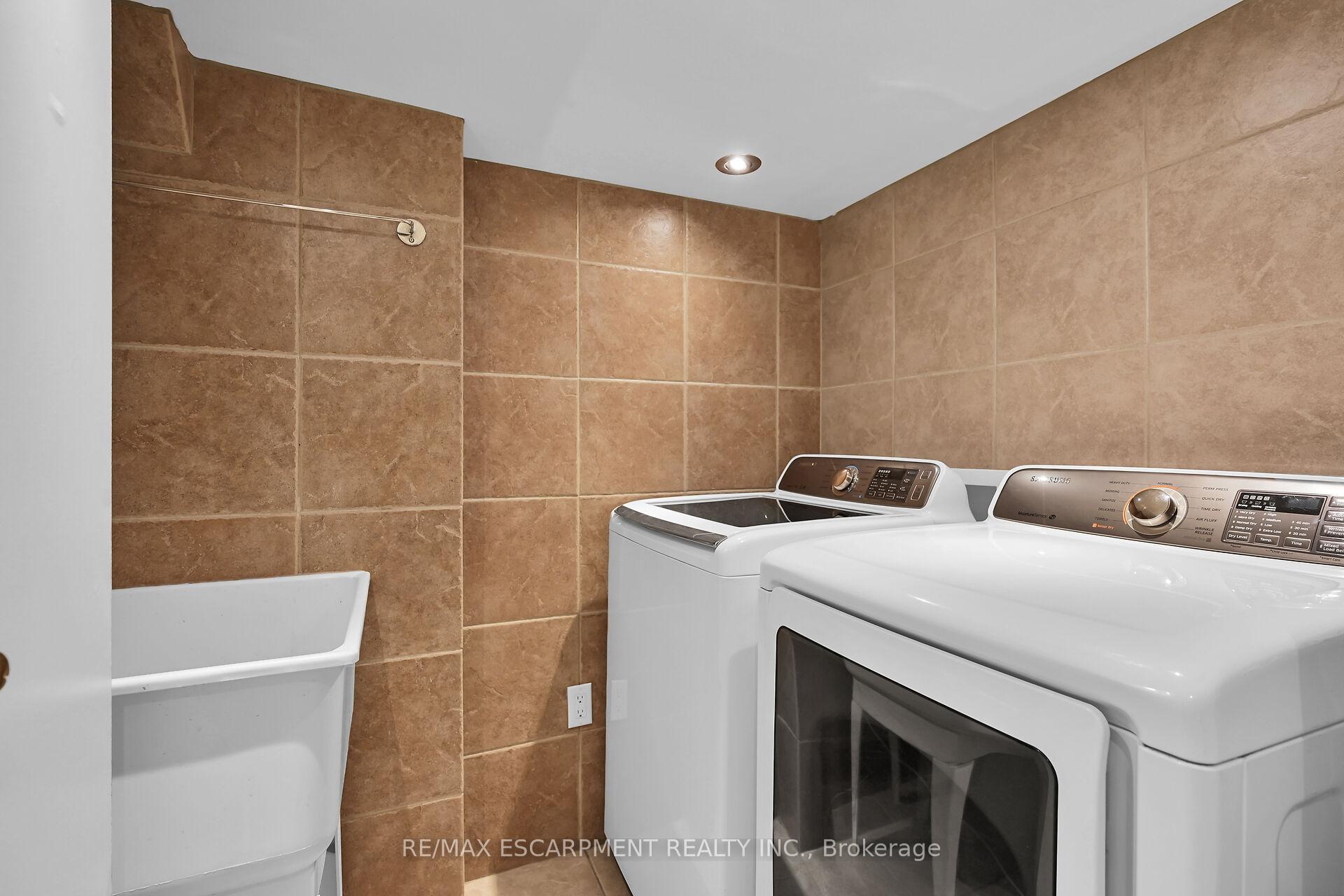Photo 36 of 221 Gray Road, Hamilton, Stoney Creek — HOMEH