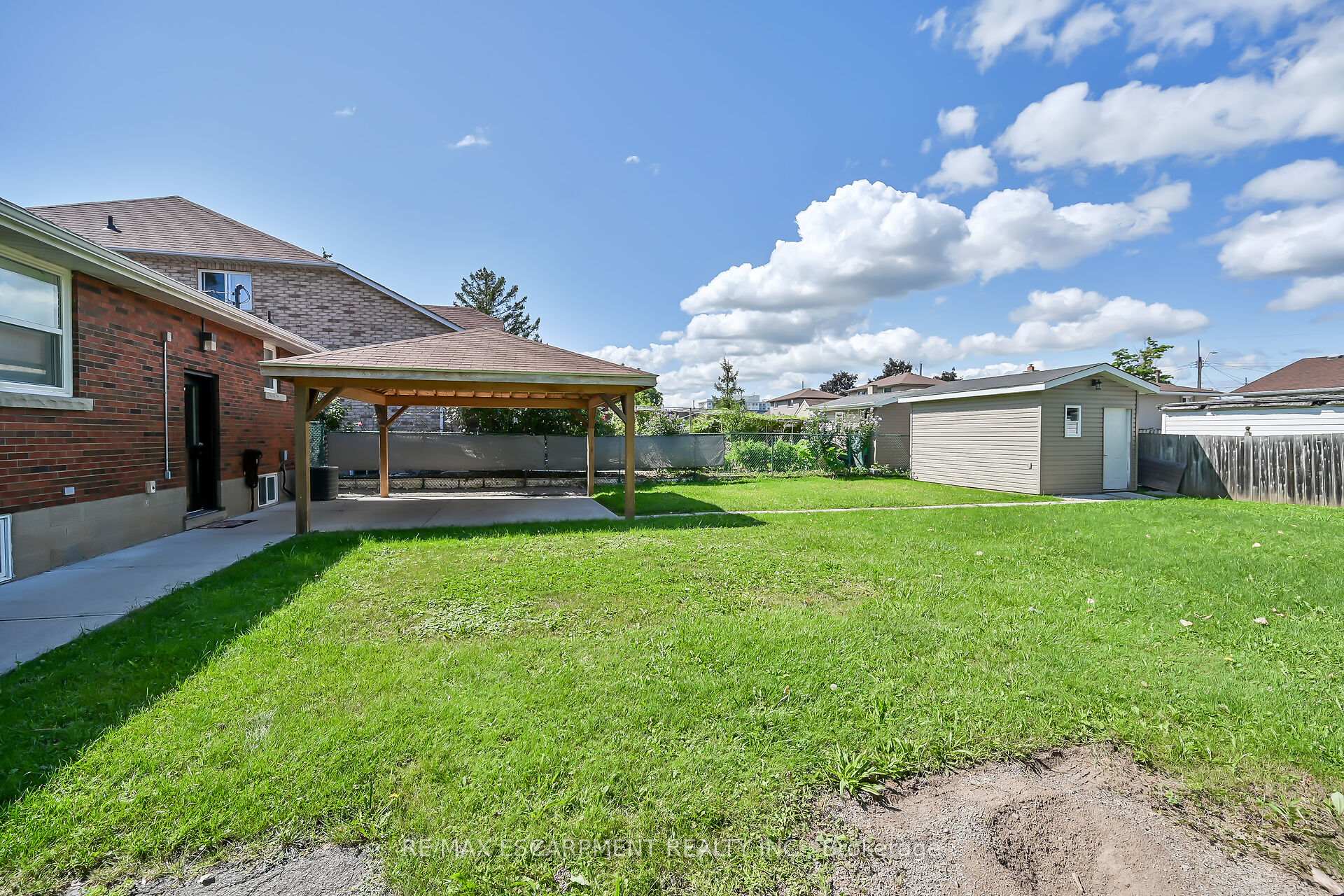 Photo 39 of 221 Gray Road, Hamilton, Stoney Creek — HOMEH
