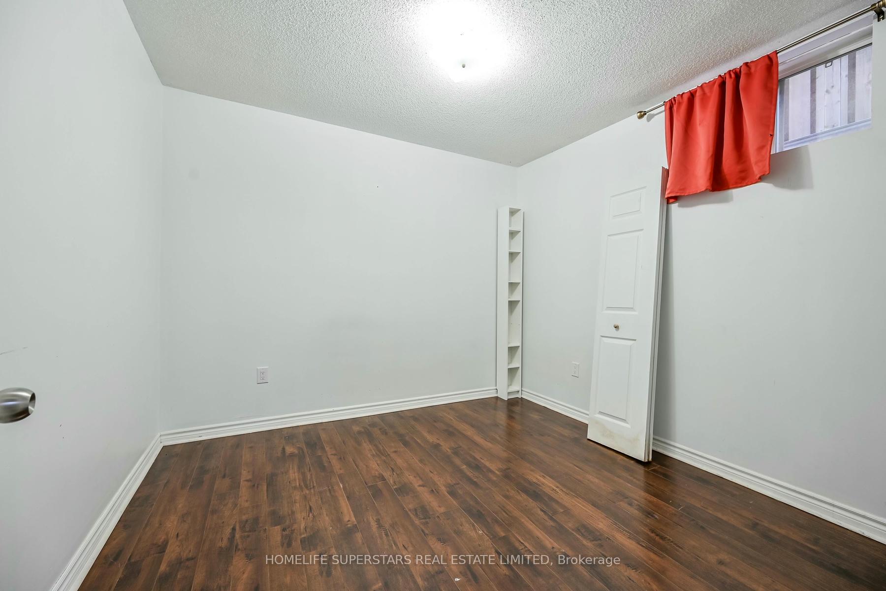 Photo 54 of 59 Kendrick Court, Hamilton, Ancaster — HOMEH