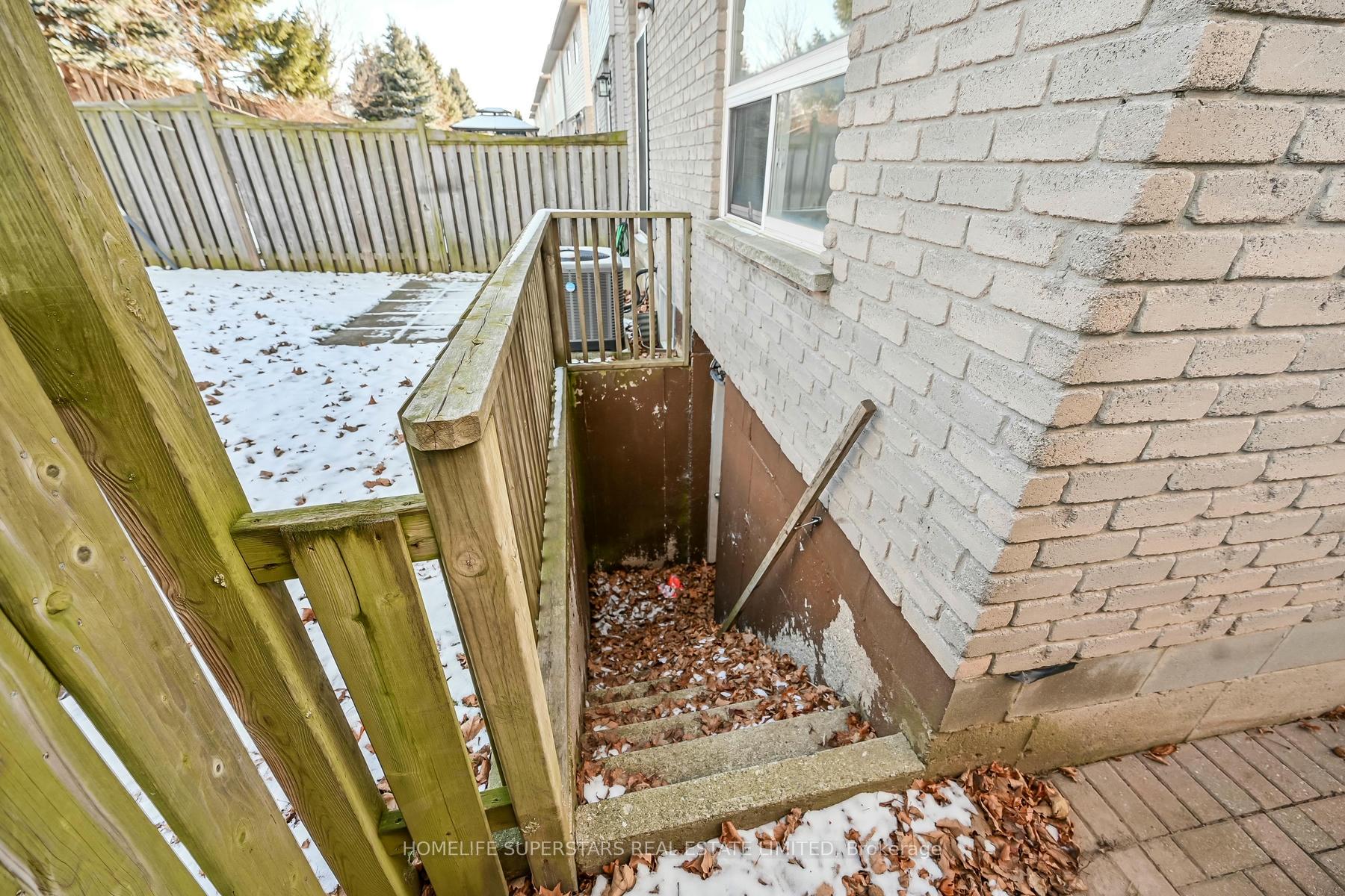 Photo 60 of 59 Kendrick Court, Hamilton, Ancaster — HOMEH