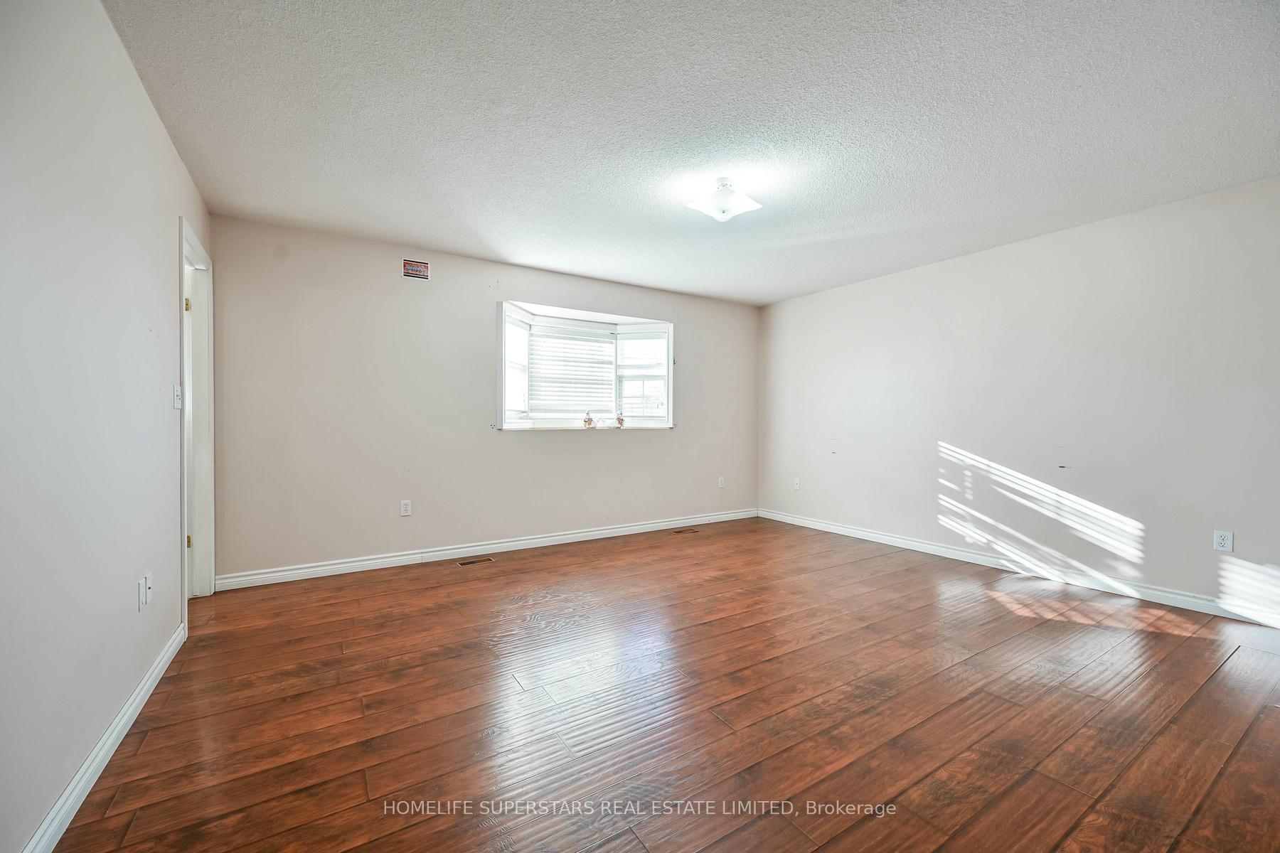 Photo 18 of 59 Kendrick Court, Hamilton, Ancaster — HOMEH