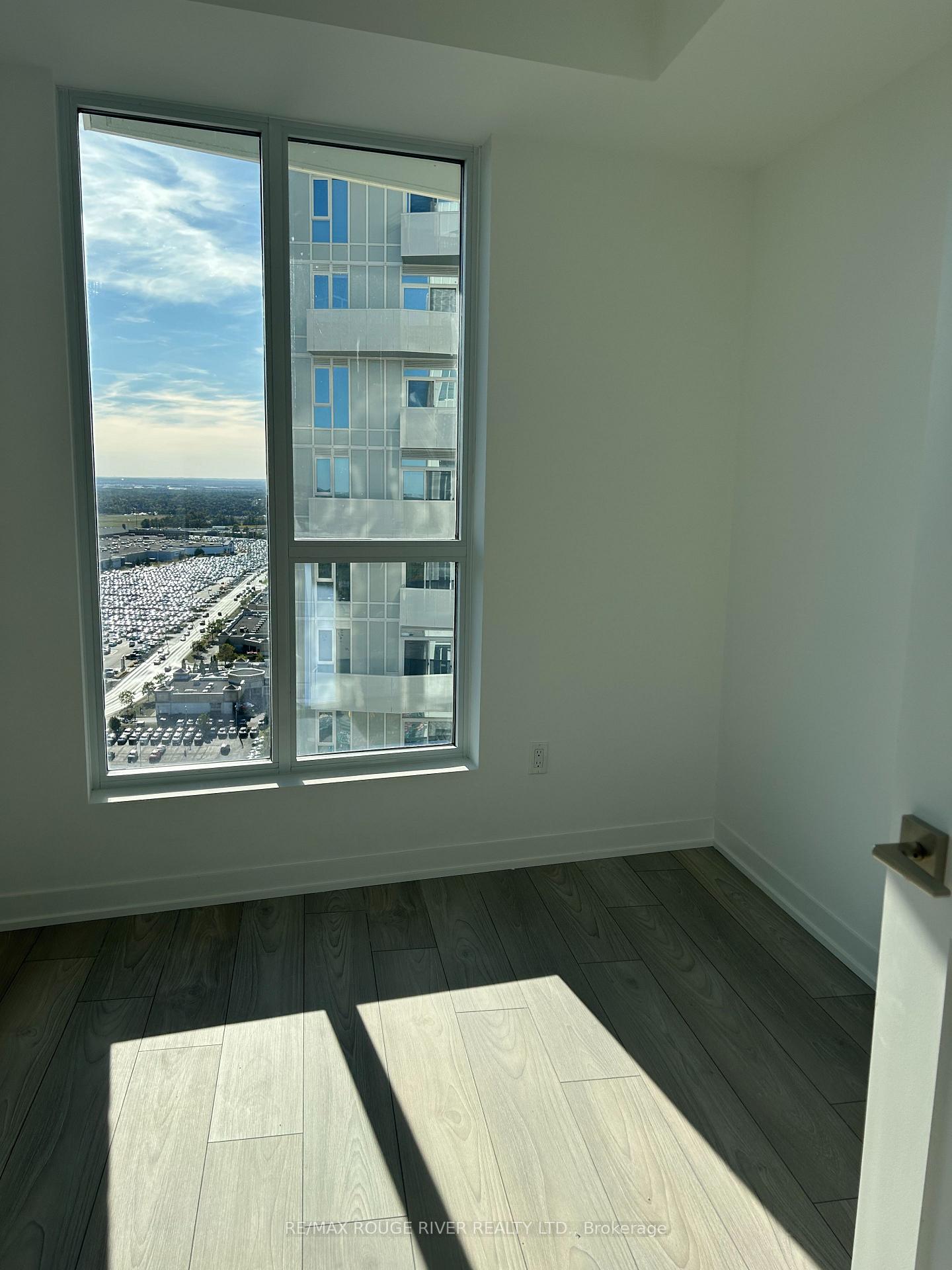 Photo 26 of Unit 2310, 474 Caldari Road, Vaughan, Concord — HOMEH