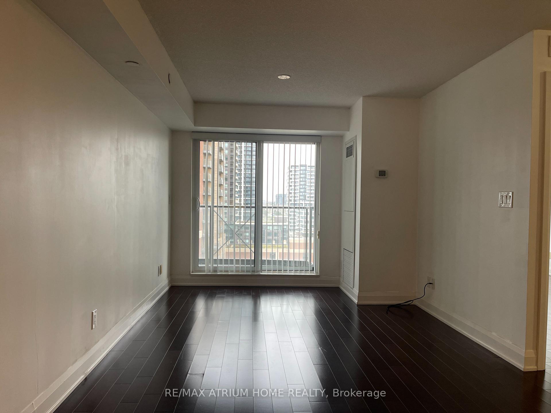 Photo 5 of Unit 1206, 1 Uptown Drive, Markham, Unionville — HOMEH