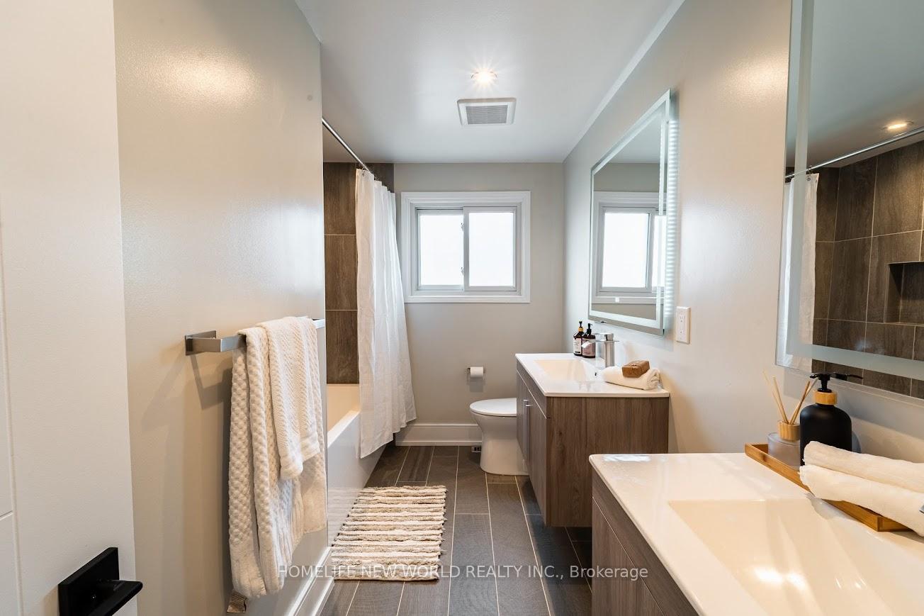 Photo 12 of 212 Rands Road W, Ajax, South West — HOMEH