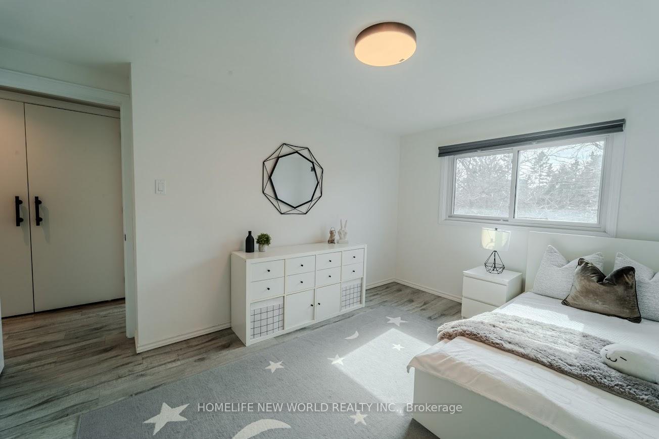 Photo 17 of 212 Rands Road W, Ajax, South West — HOMEH