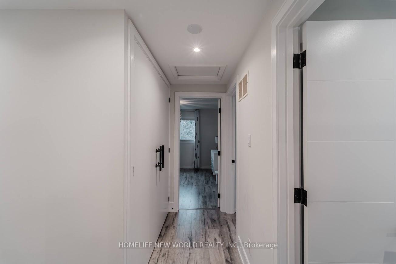Photo 25 of 212 Rands Road W, Ajax, South West — HOMEH