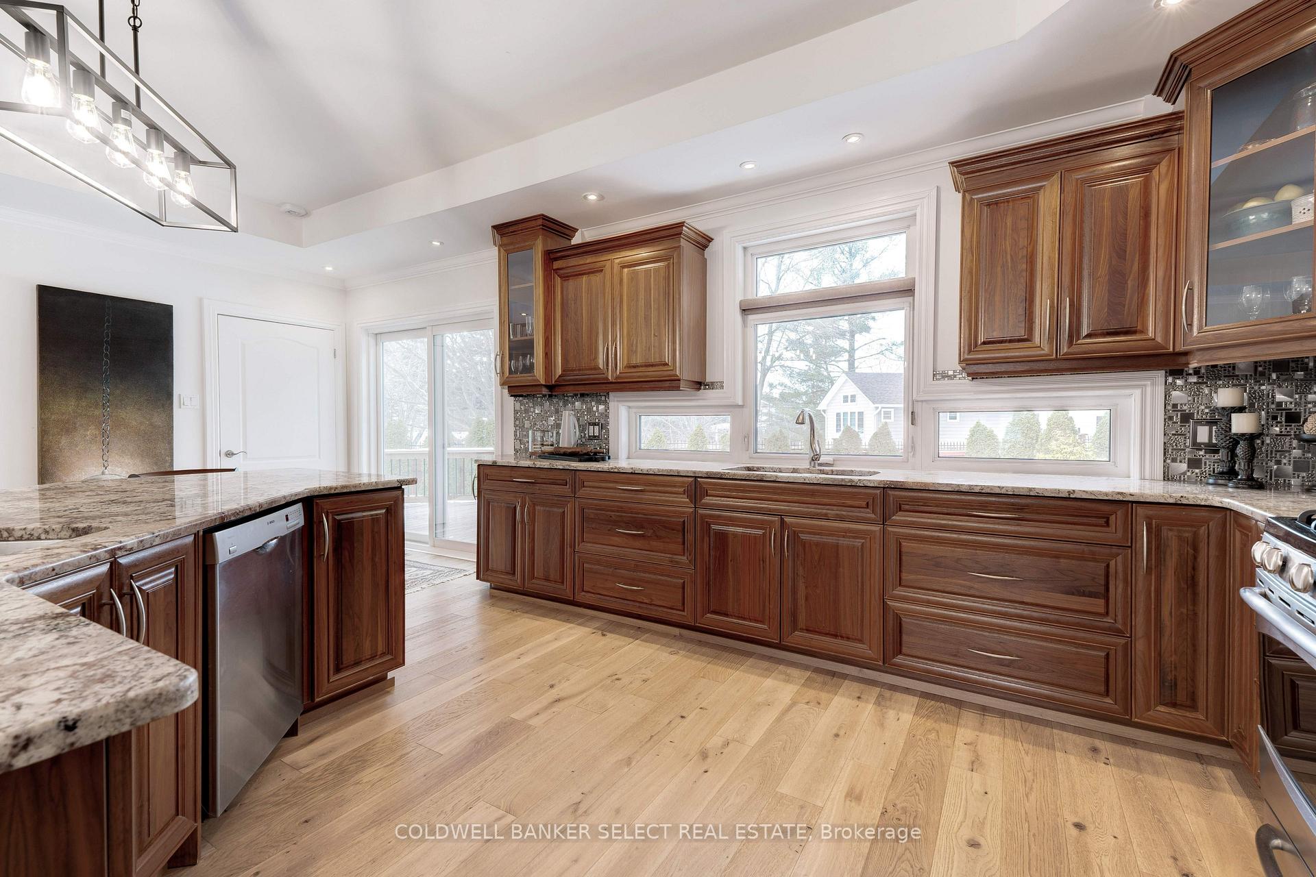 Photo 8 of 767 Alexander Road, Hamilton, Ancaster — HOMEH