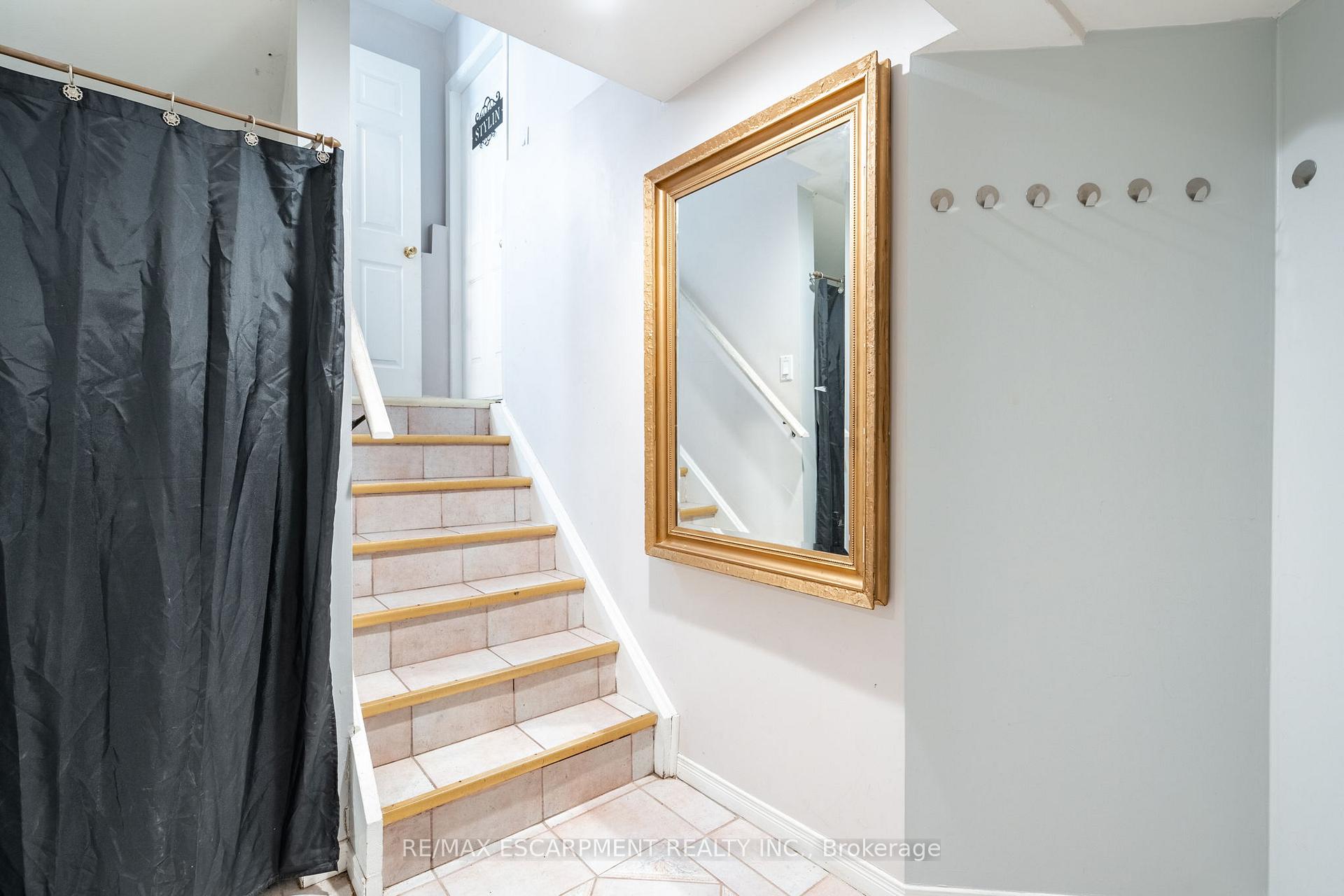 Photo 29 of 138 Beaverbrook Avenue, Hamilton, Broughton — HOMEH