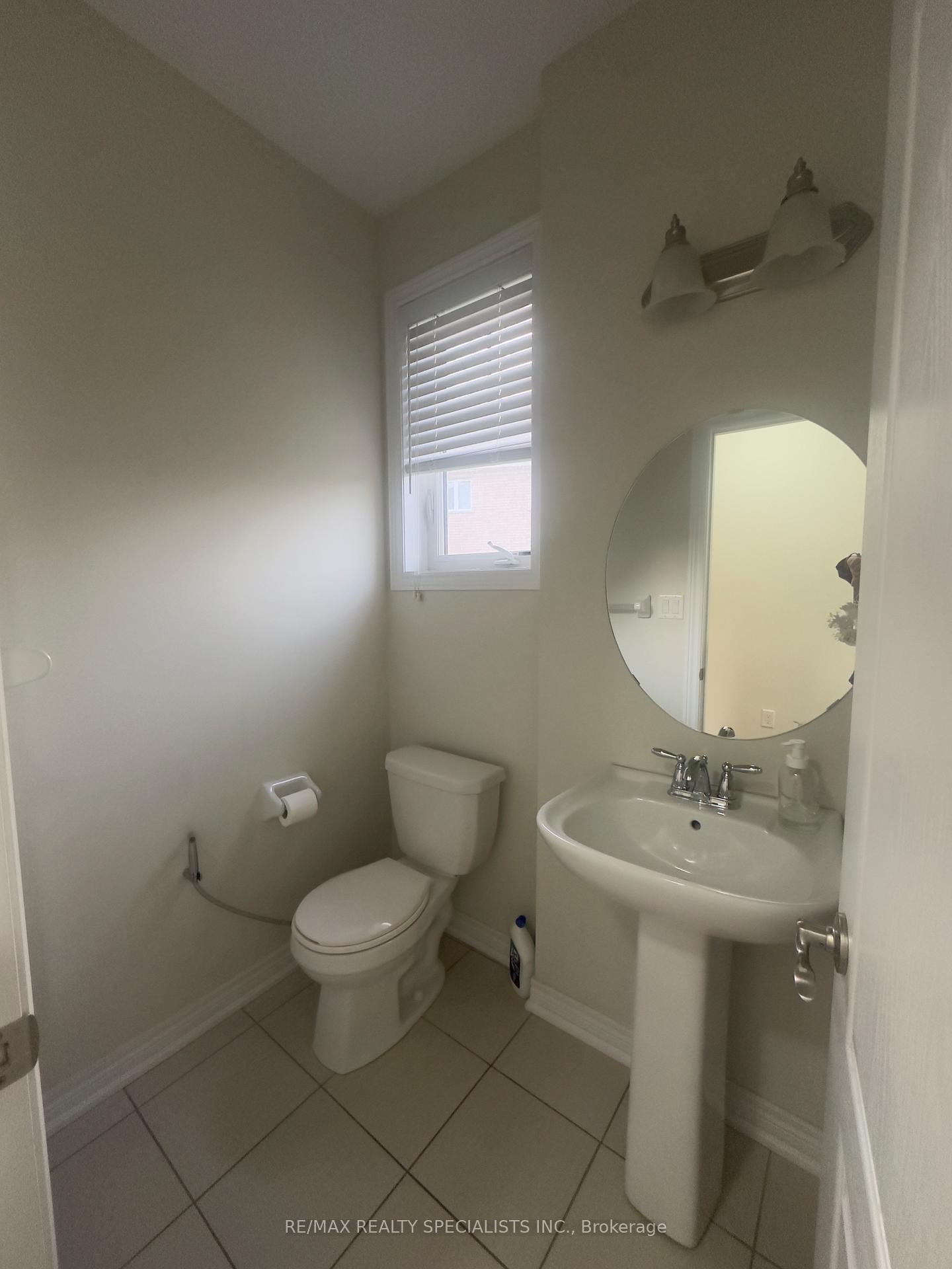 Photo 15 of Unit Main & Upp, 90 Tundra Road, Caledon, Rural Caledon — HOMEH