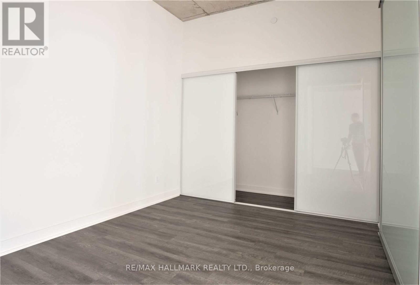 Photo 4 of Unit 718, 15 Baseball Place, Toronto, South Riverdale — HOMEH