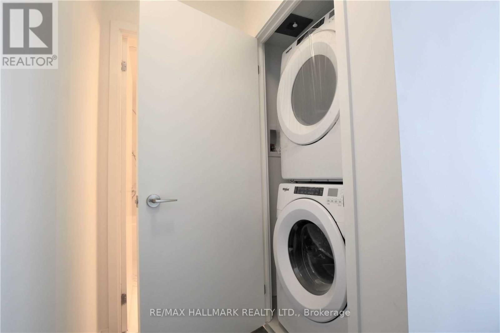 Photo 5 of Unit 718, 15 Baseball Place, Toronto, South Riverdale — HOMEH