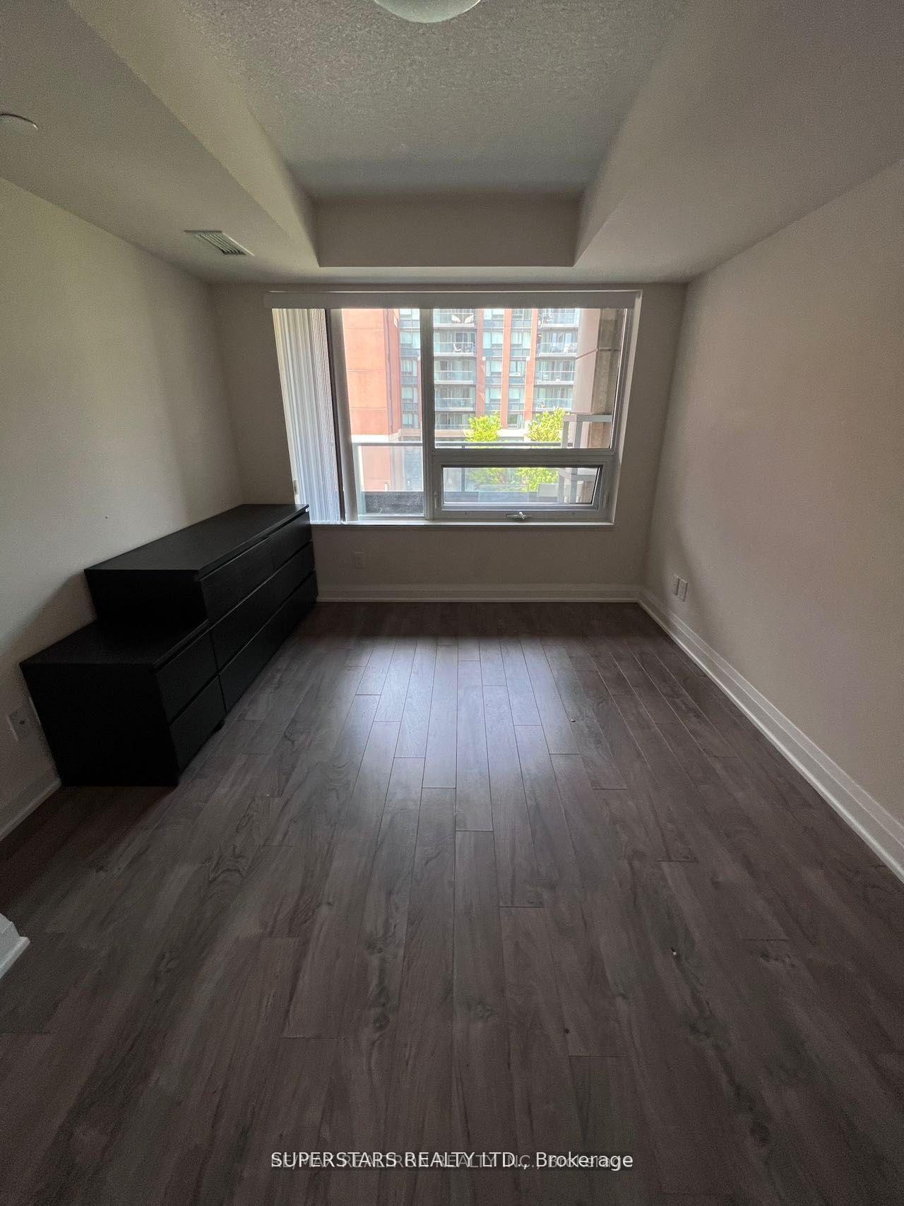 Photo 3 of Unit 531, 18 Uptown Drive, Markham, Unionville — HOMEH