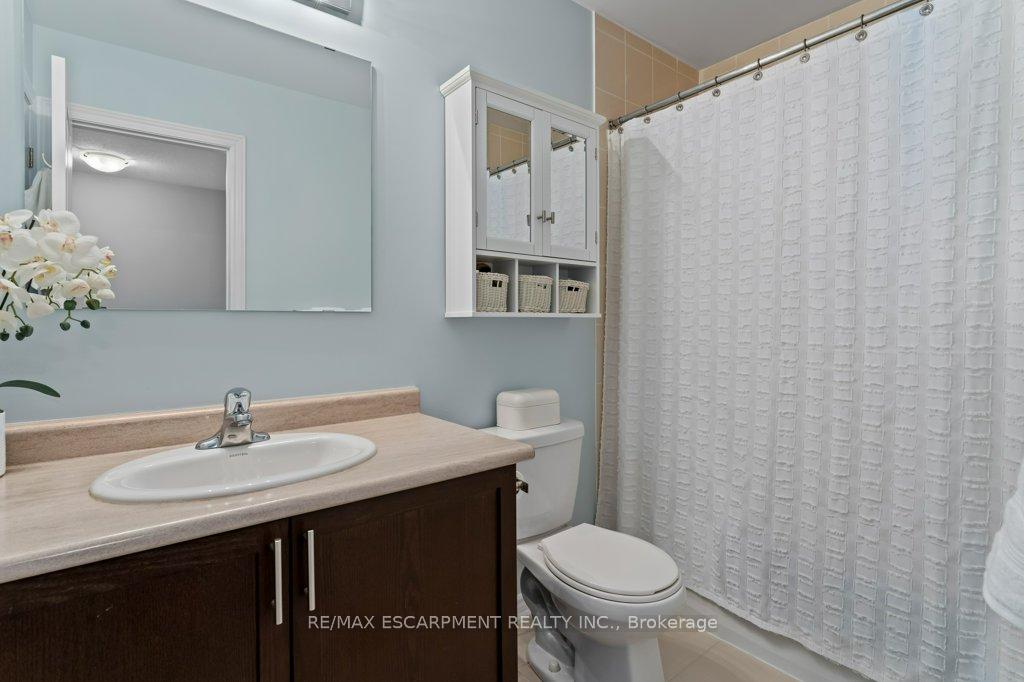 Photo 30 of Unit 25, 54 Nisbet Boulevard, Hamilton, Waterdown — HOMEH
