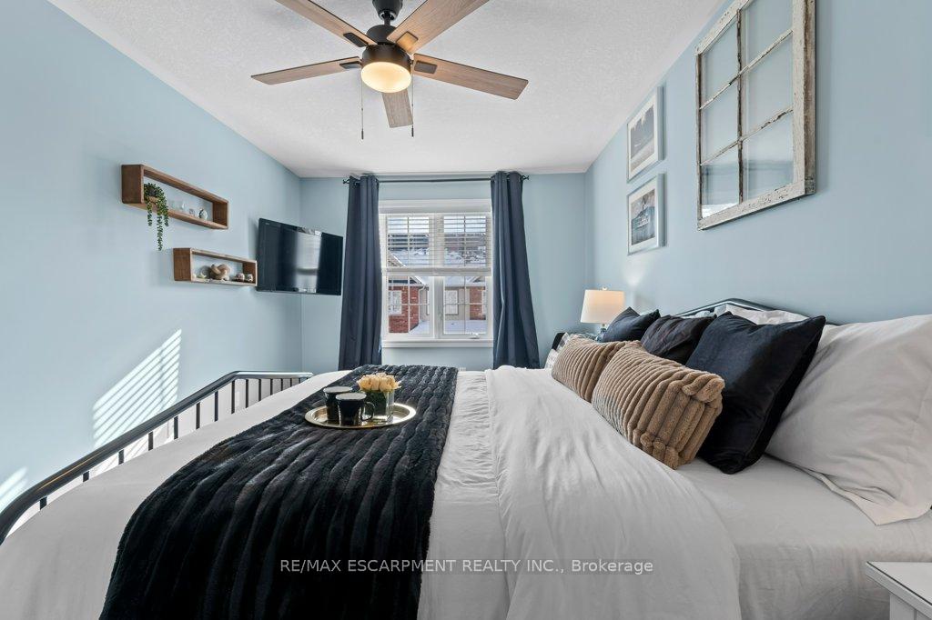 Photo 32 of Unit 25, 54 Nisbet Boulevard, Hamilton, Waterdown — HOMEH