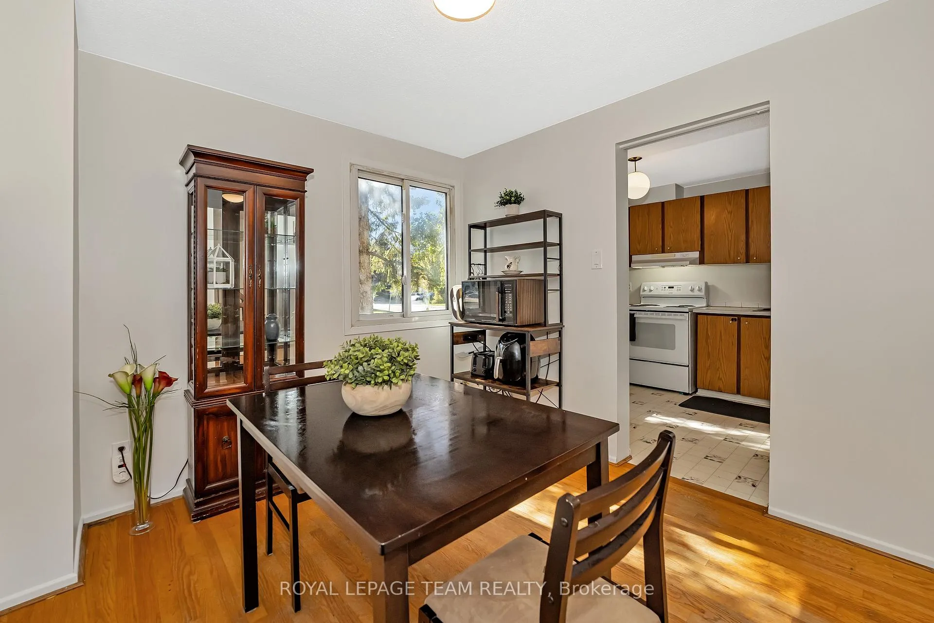 Photo 16 of Unit 10, 31 Malvern Drive, Ottawa, Barrhaven - Pheasant Run — HOMEH