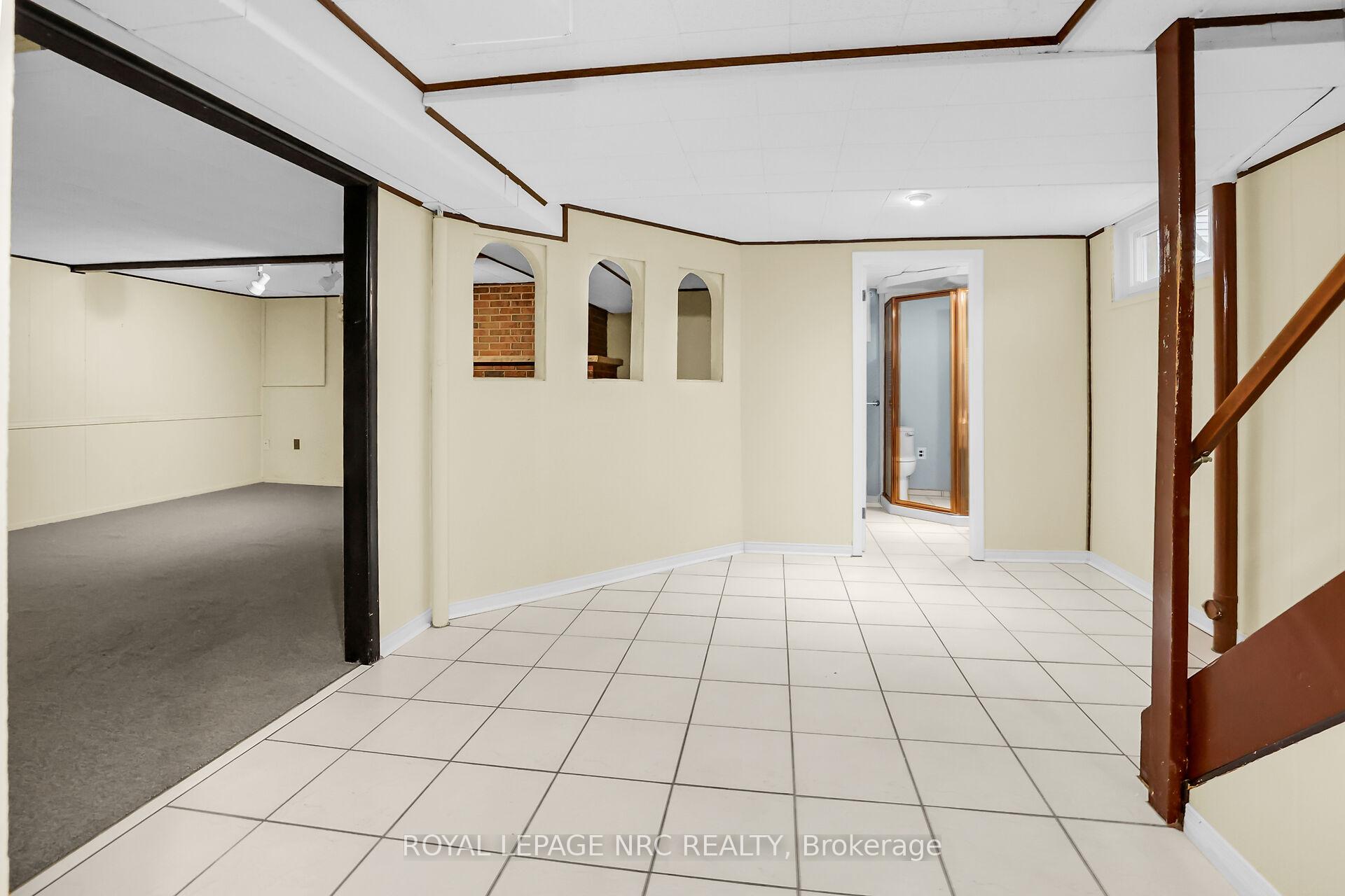 Photo 44 of 21 Beacon Hill Drive, St. Catharines, Burleigh Hill — HOMEH