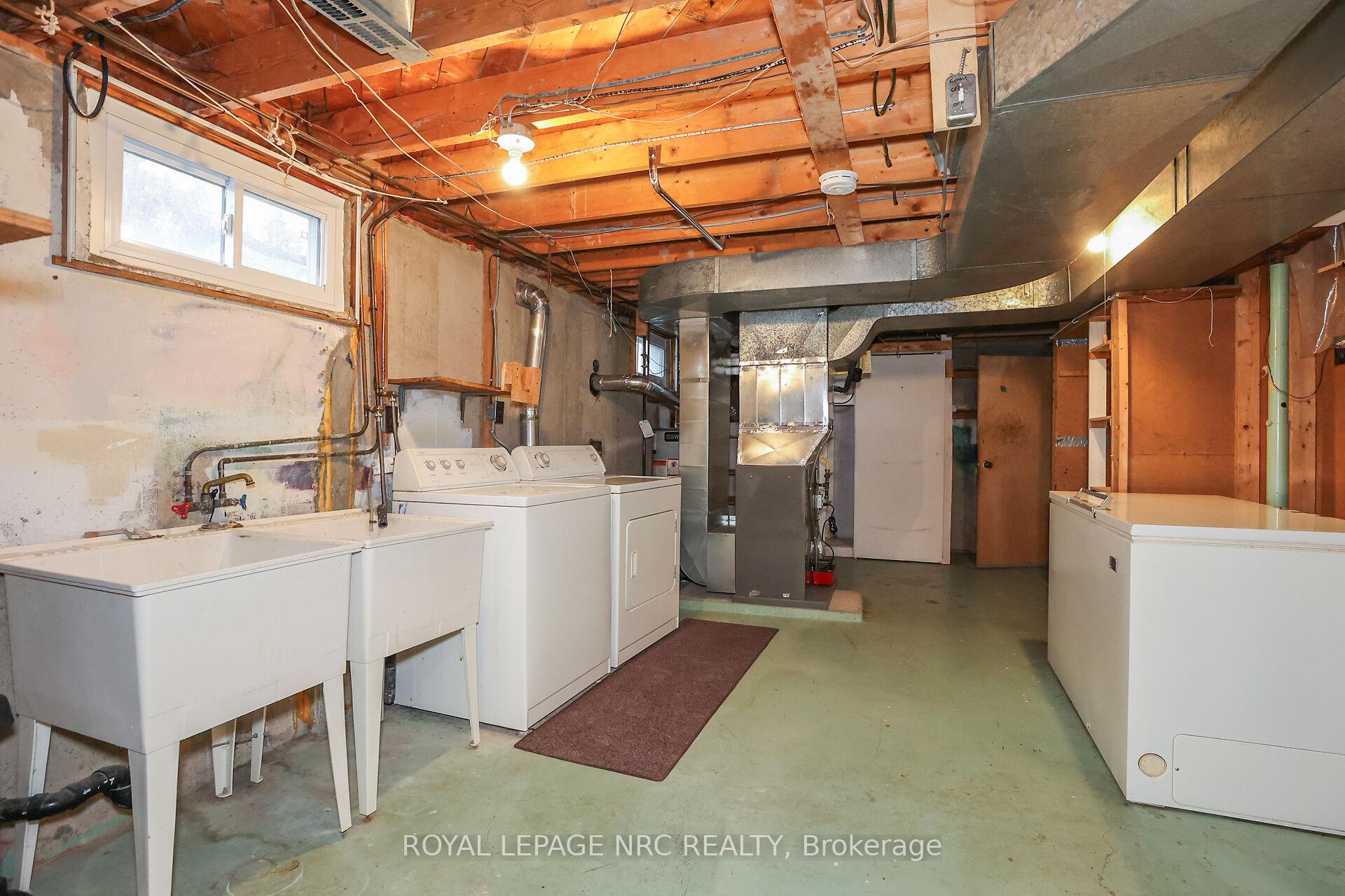 Photo 47 of 21 Beacon Hill Drive, St. Catharines, Burleigh Hill — HOMEH