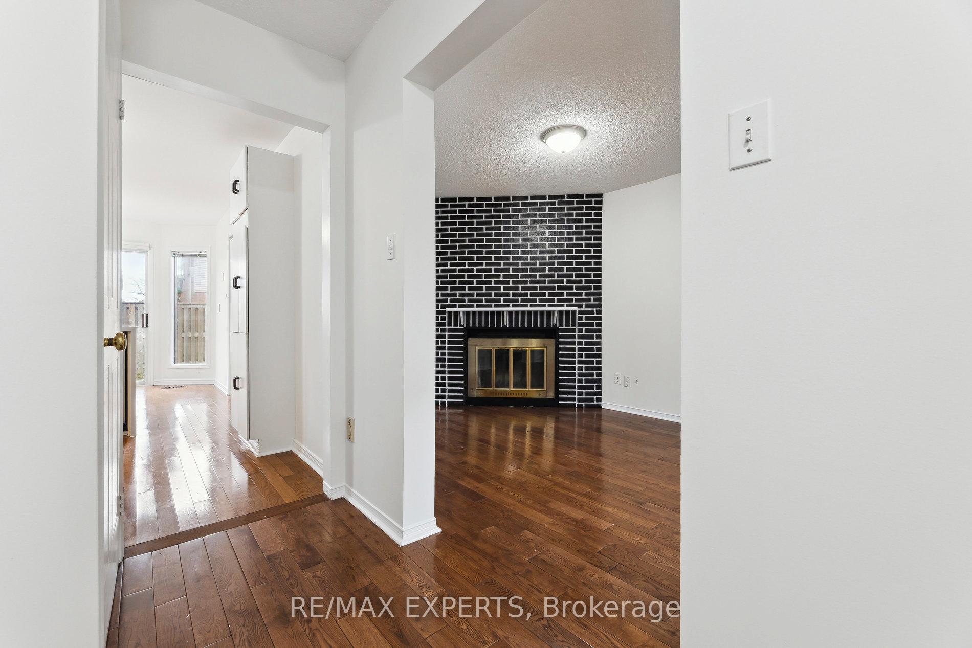 Photo 6 of 162 Reed Drive, Ajax, Central — HOMEH