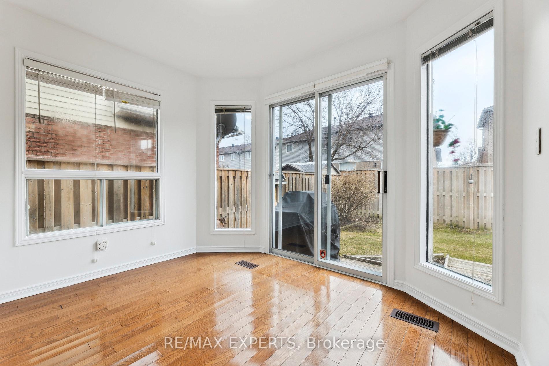 Photo 14 of 162 Reed Drive, Ajax, Central — HOMEH