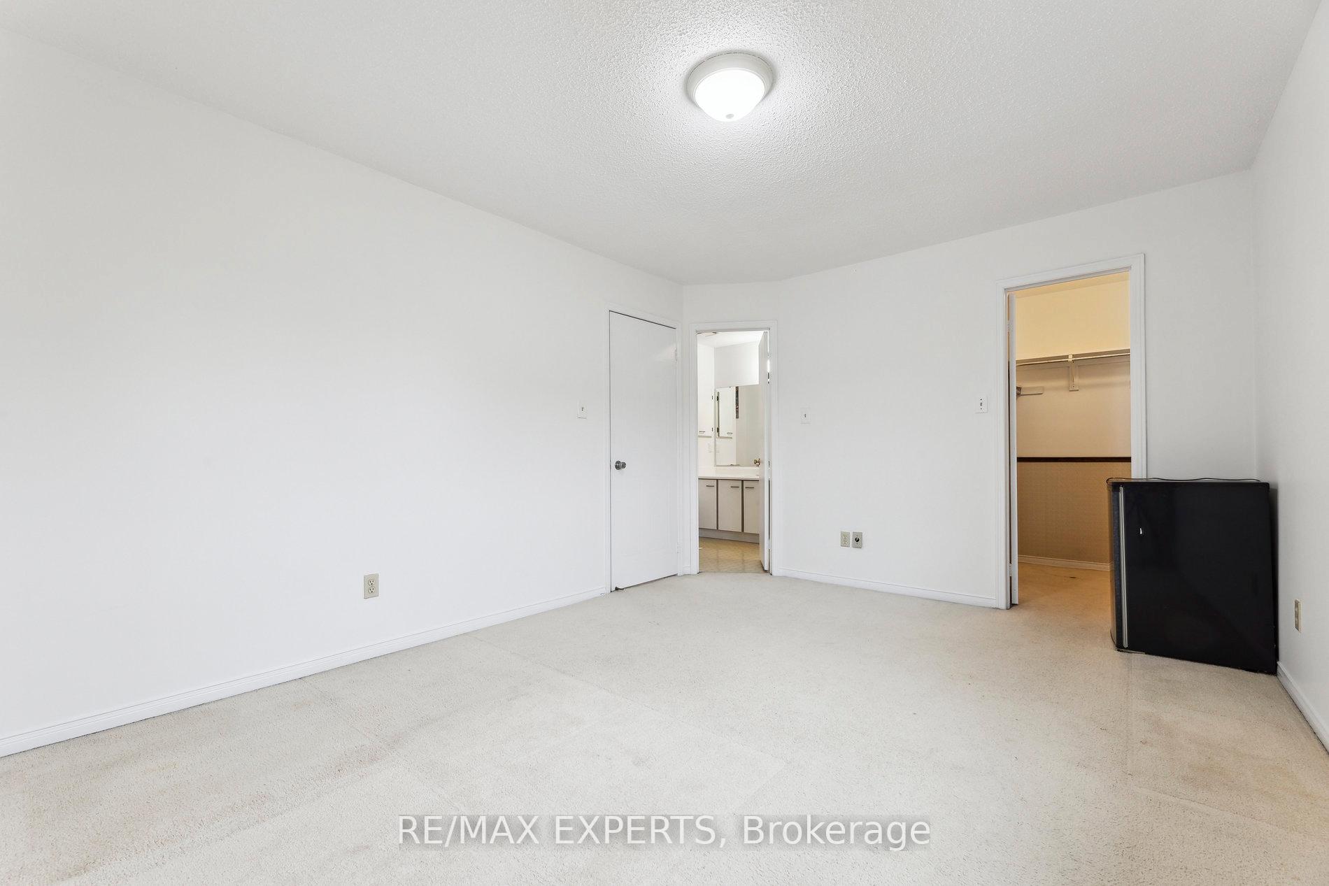 Photo 28 of 162 Reed Drive, Ajax, Central — HOMEH