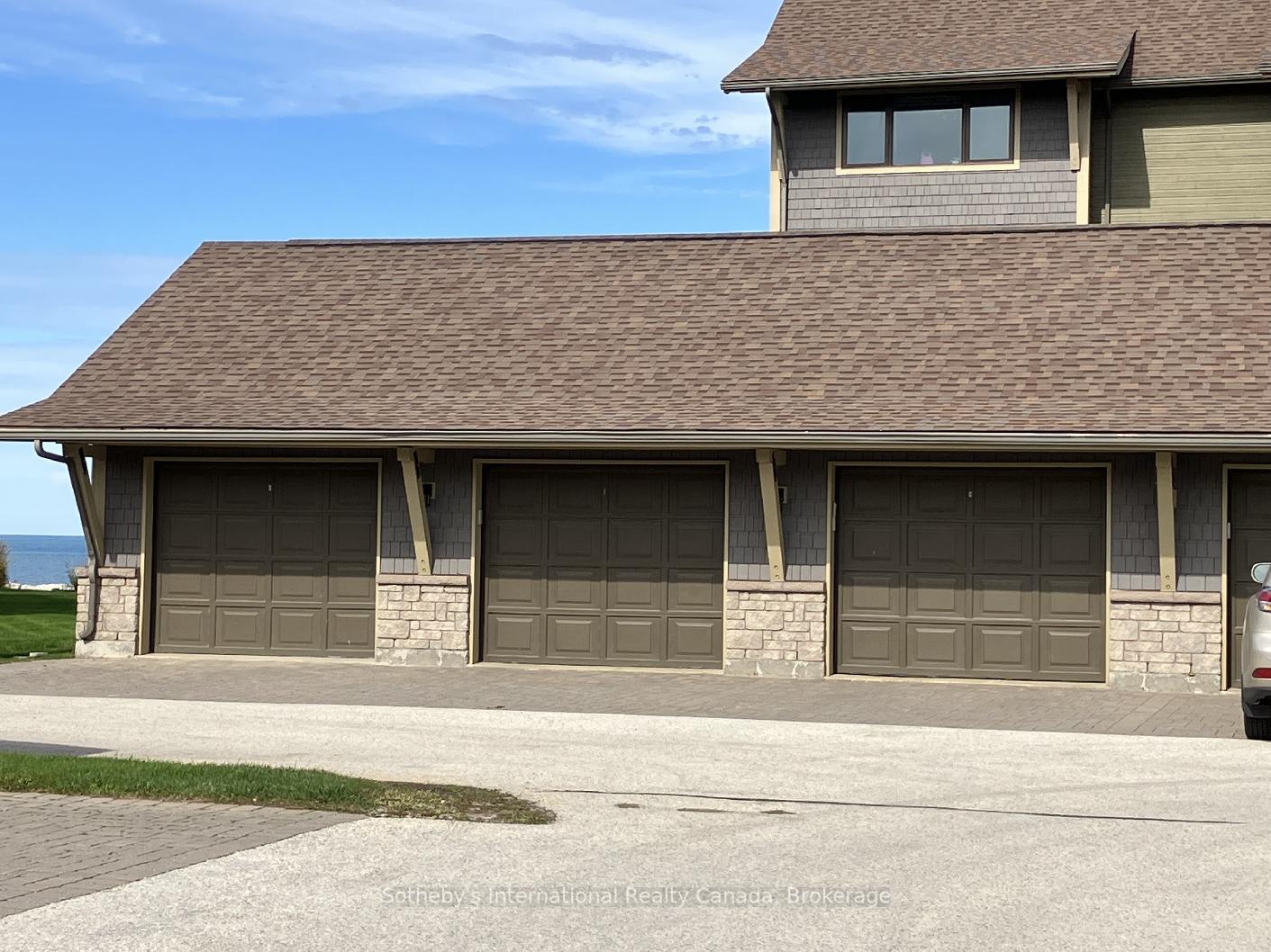 Photo 26 of 481 Mariners Way, Collingwood — HOMEH